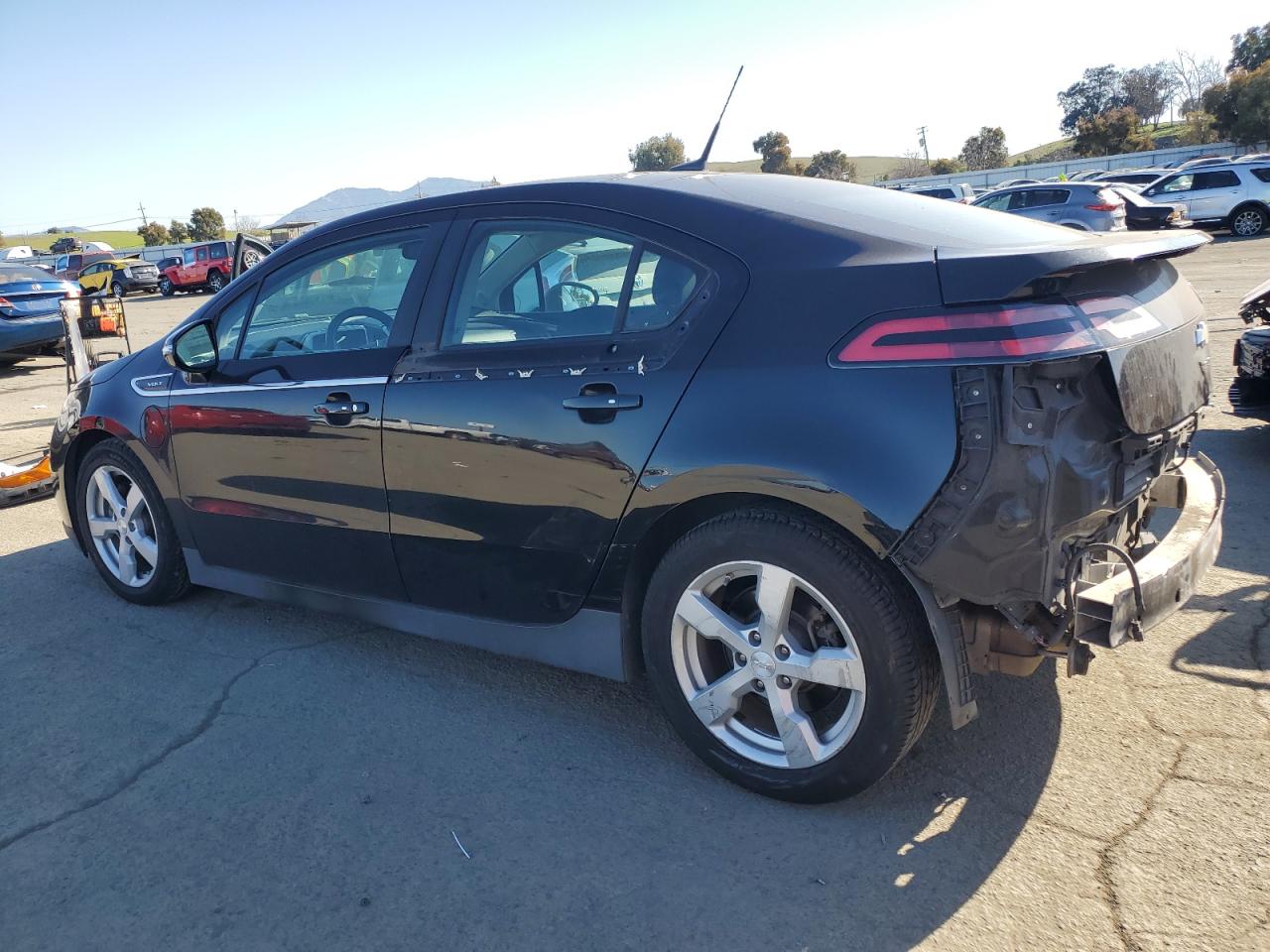 2013 Chevrolet Volt - Image 2