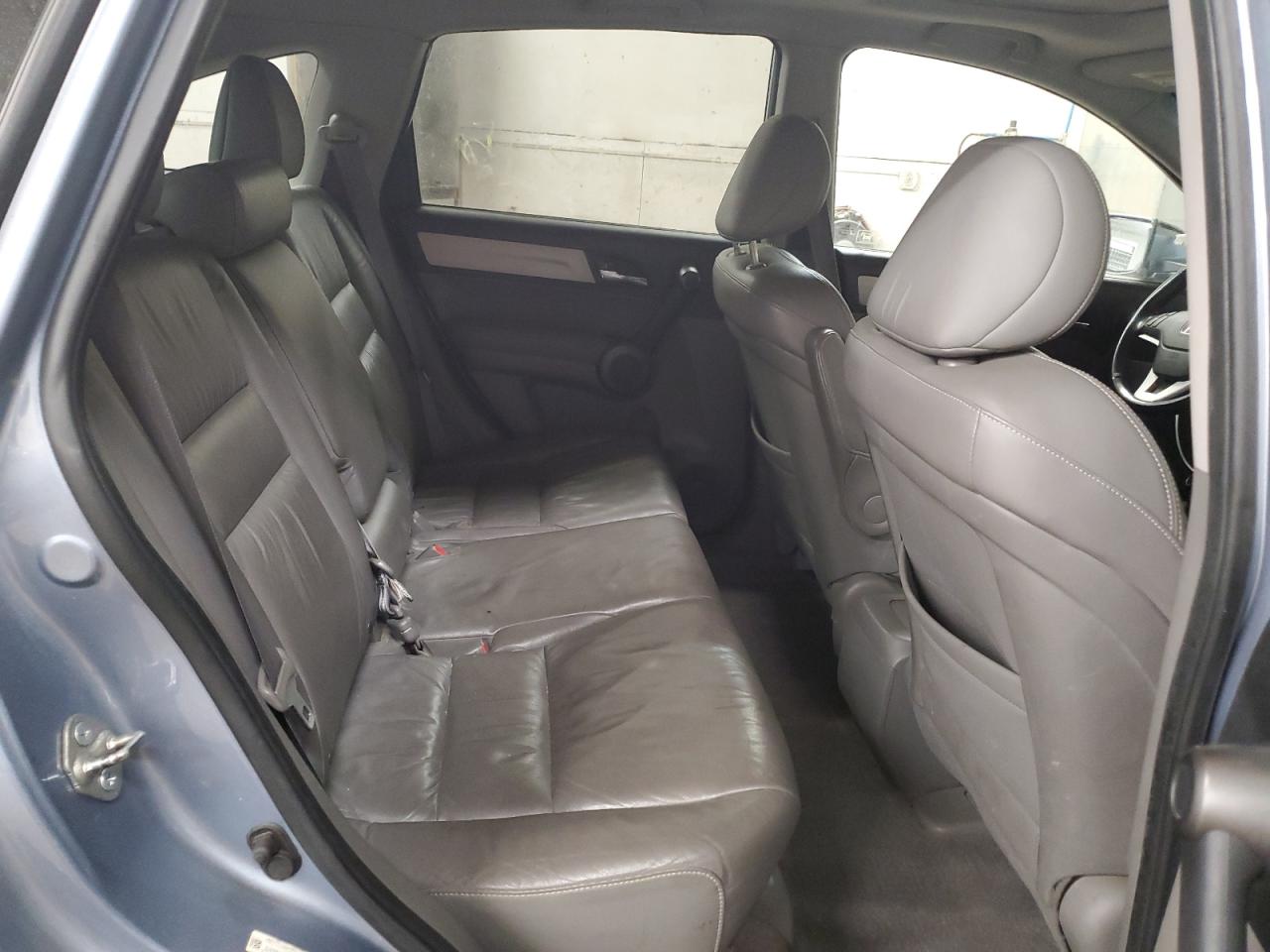2011 Honda CR-V - Image 11