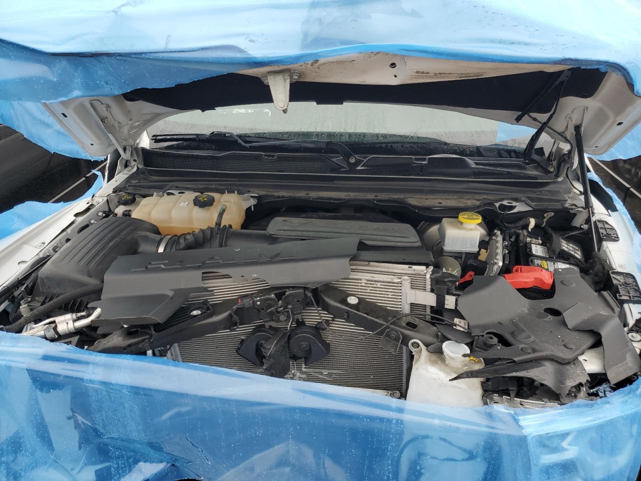 2021 RAM 1500 - Image 11