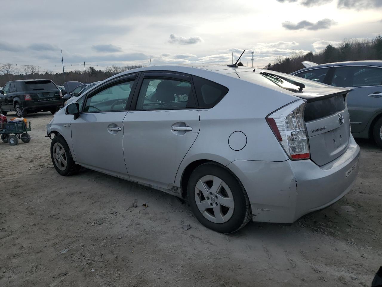 2010 Toyota Prius - Image 2