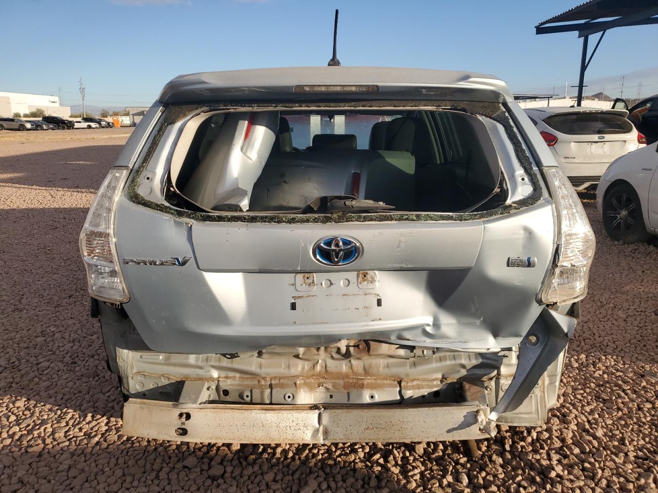 2013 Toyota Prius - Image 6