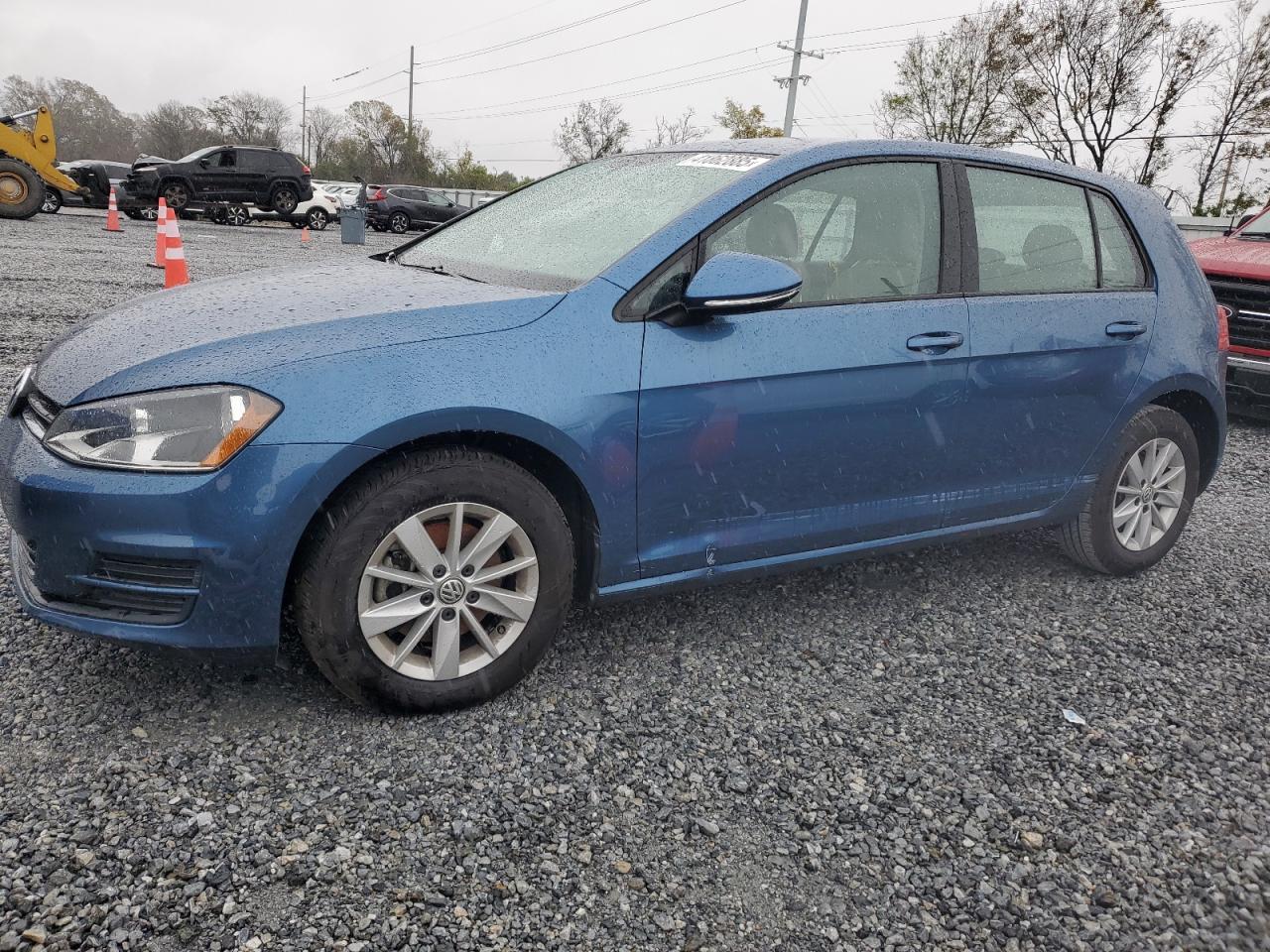2017 Volkswagen Golf - Image 1