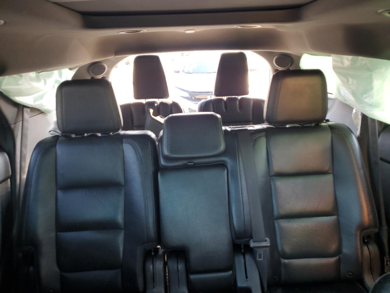 2013 Ford Explorer - Image 10