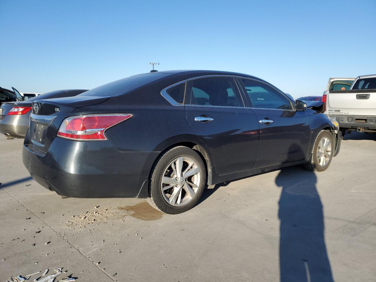2015 Nissan Altima - Image 3