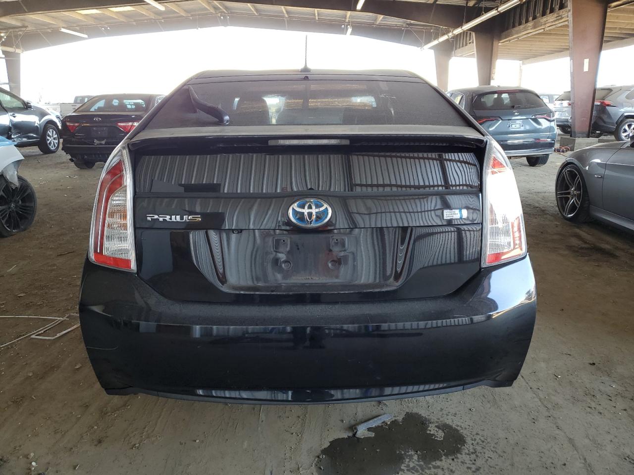 2014 Toyota Prius - Image 6