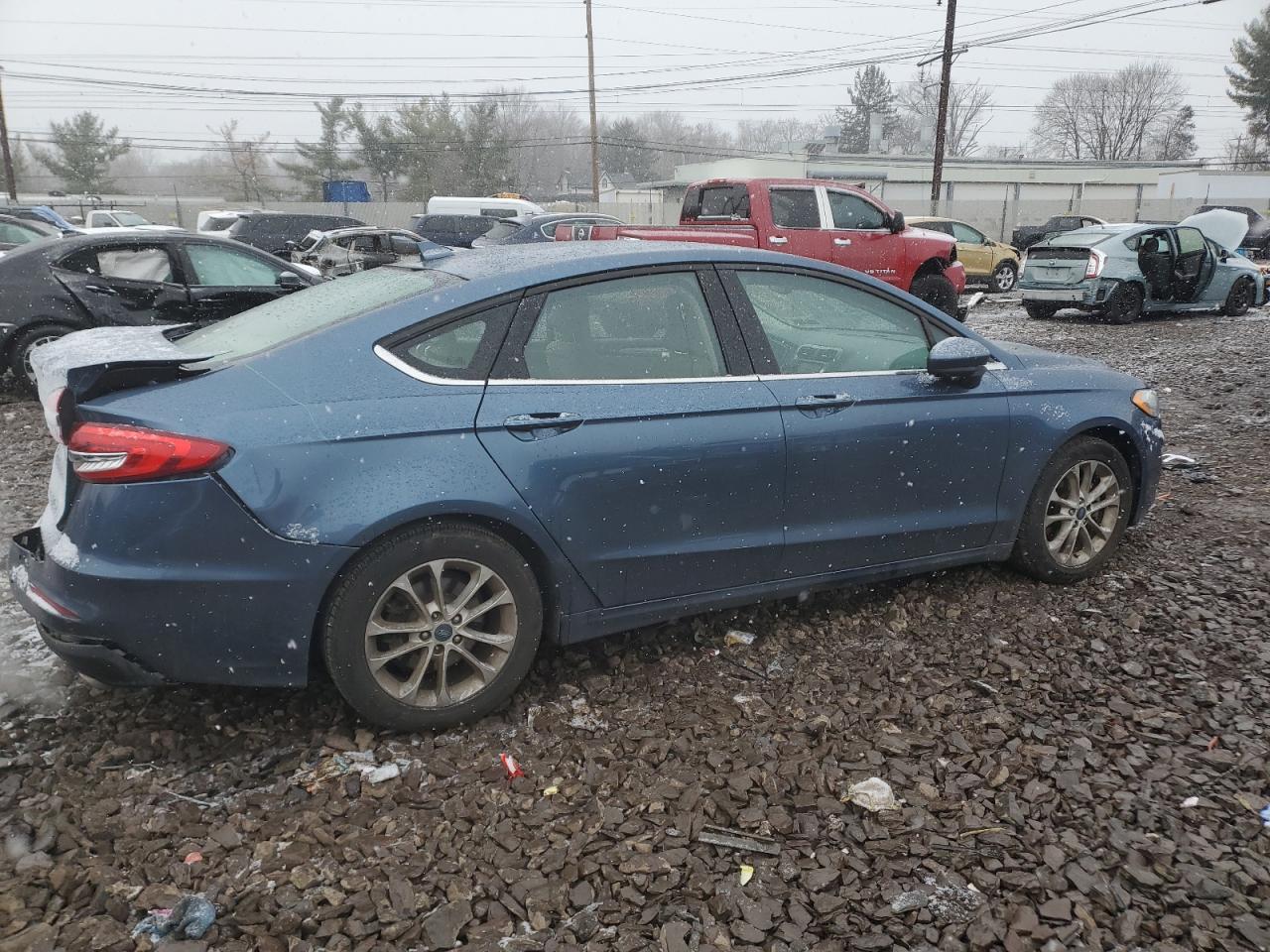 2019 Ford Fusion - Image 3