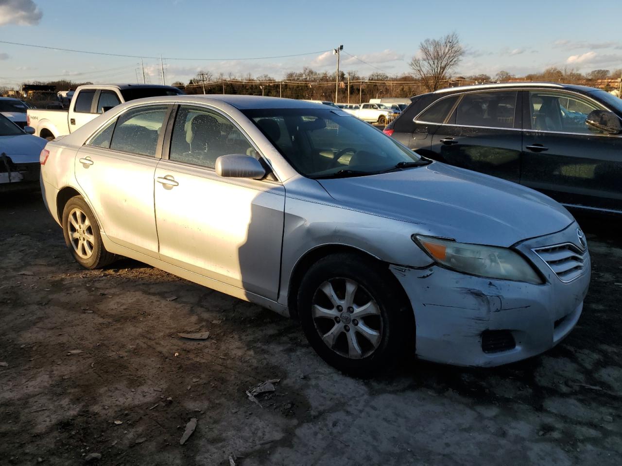 2011 Toyota Camry - Image 4