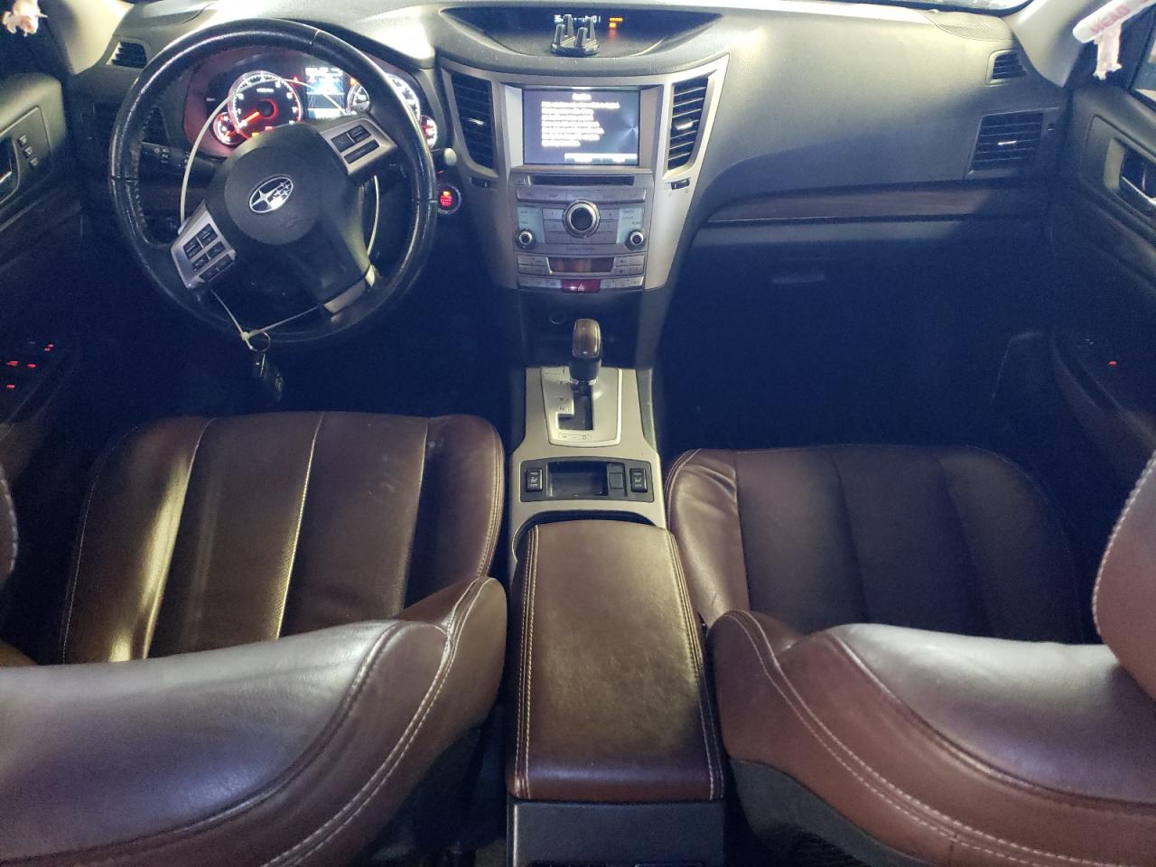2013 Subaru Outback - Image 8