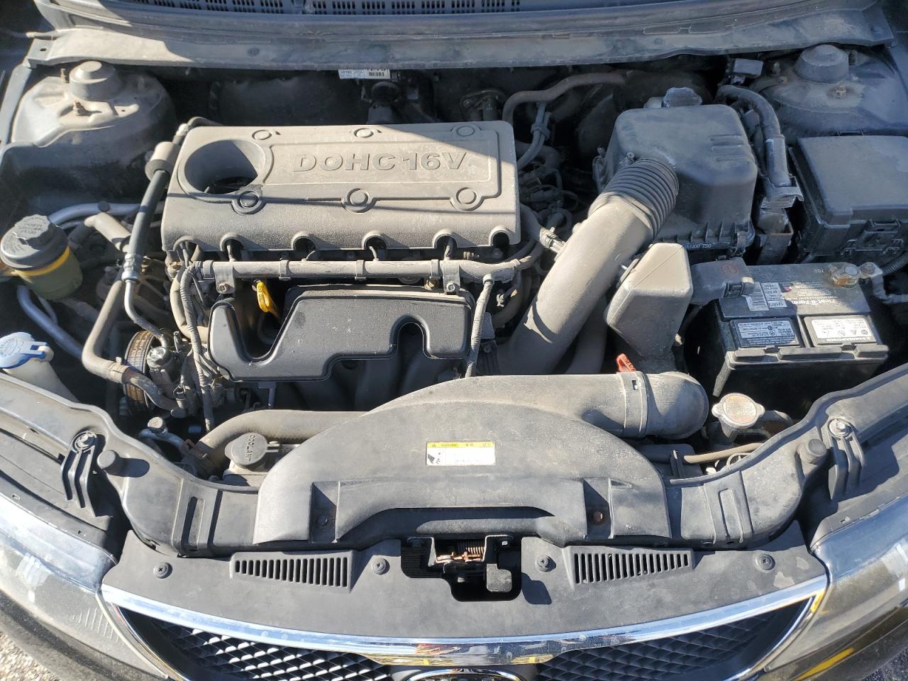2010 Kia Forte - Image 11