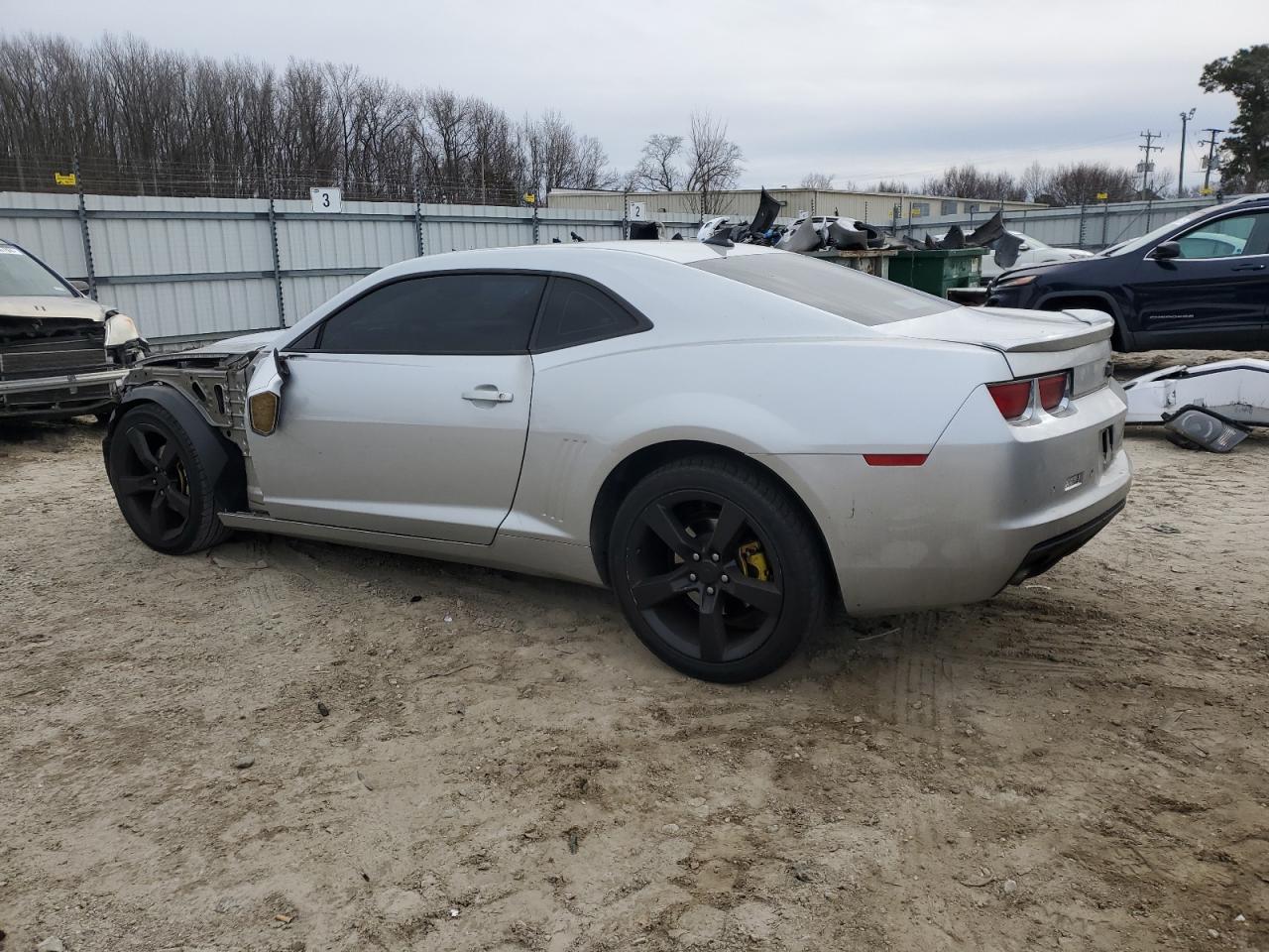 2010 Chevrolet Camaro - Image 2