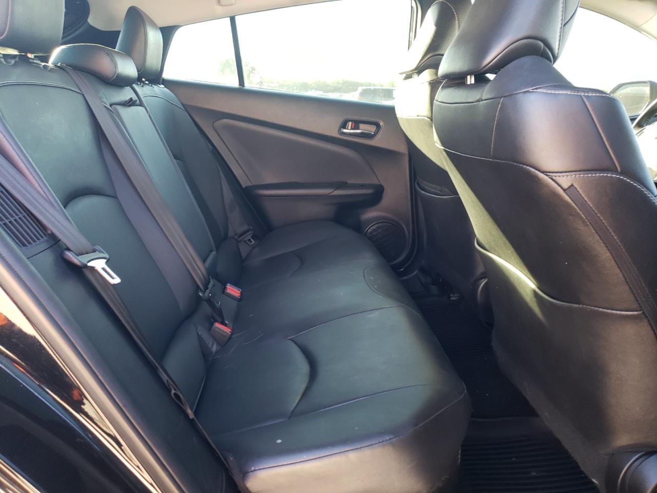 2021 Toyota Prius - Image 10