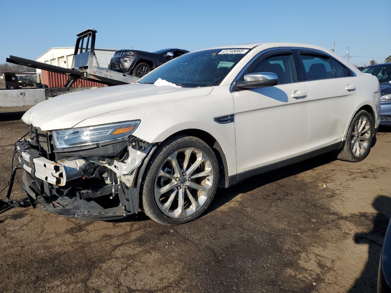2015 Ford Taurus - Image 1