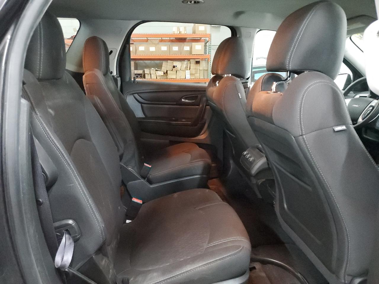2015 GMC Acadia - Image 11