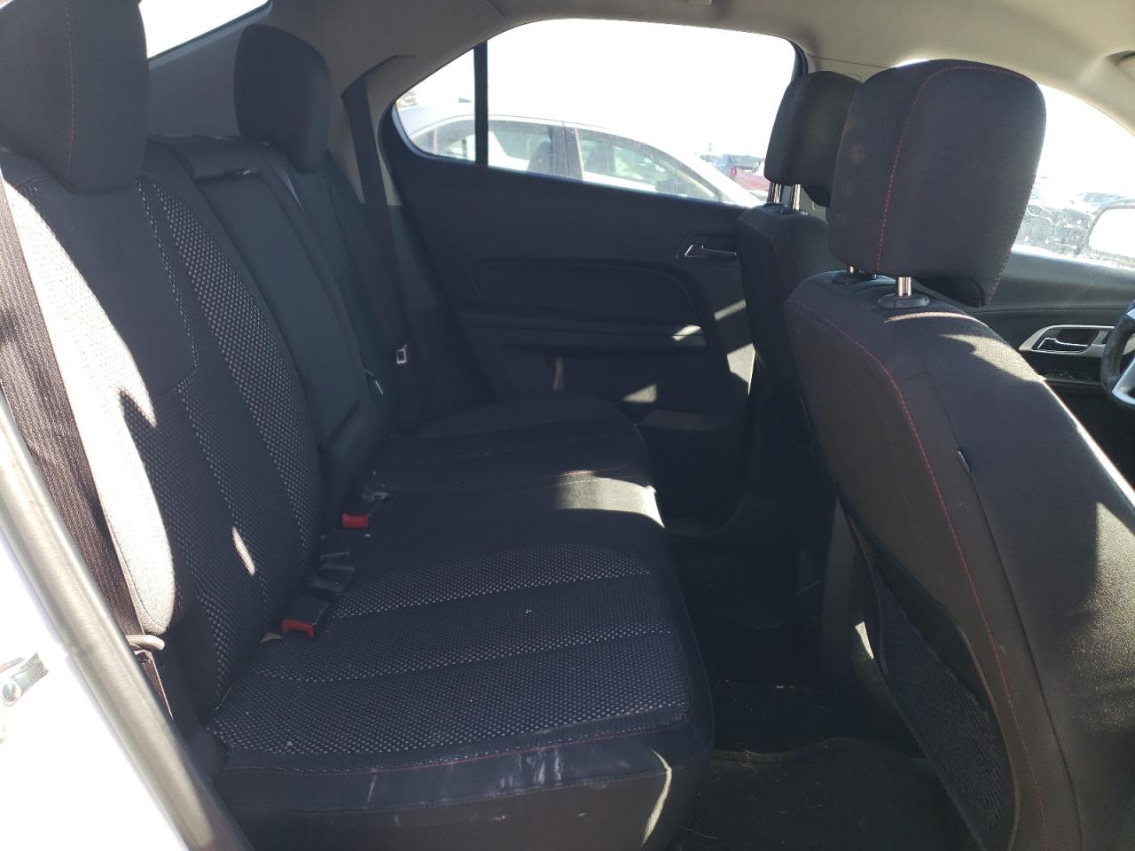 2015 Chevrolet Equinox - Image 11