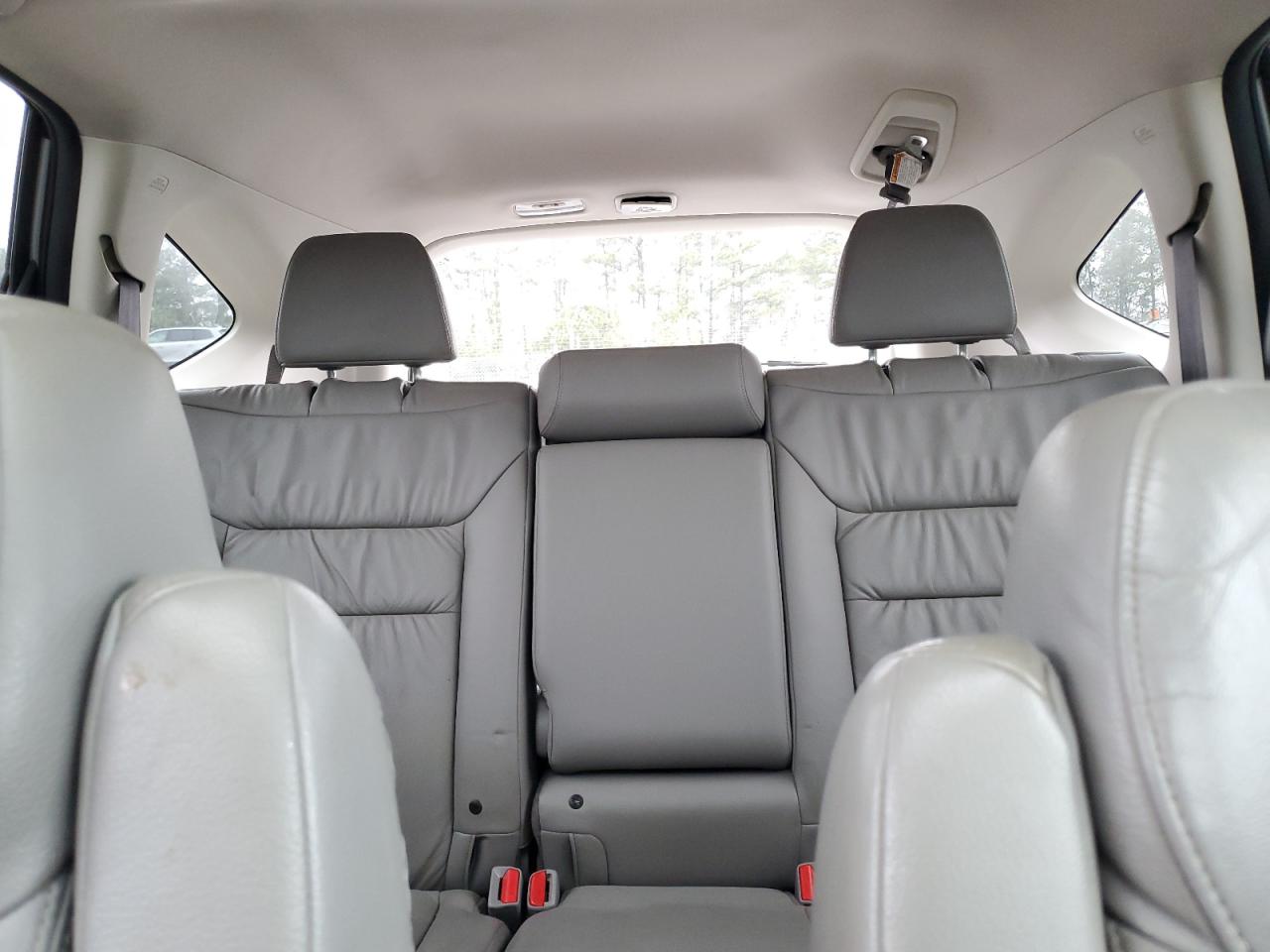 2013 Honda CR-V - Image 10