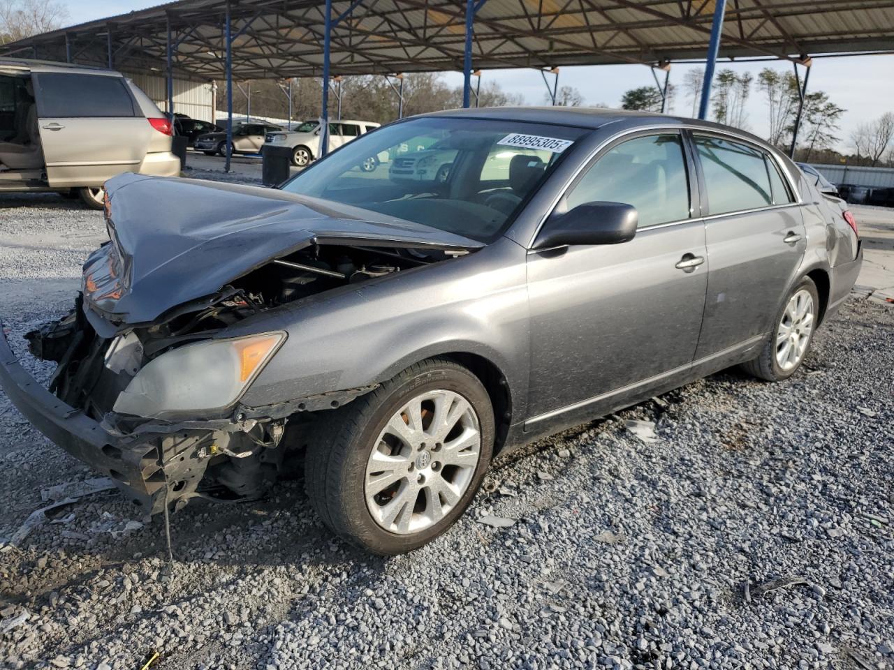 2010 Toyota Avalon - Image 1