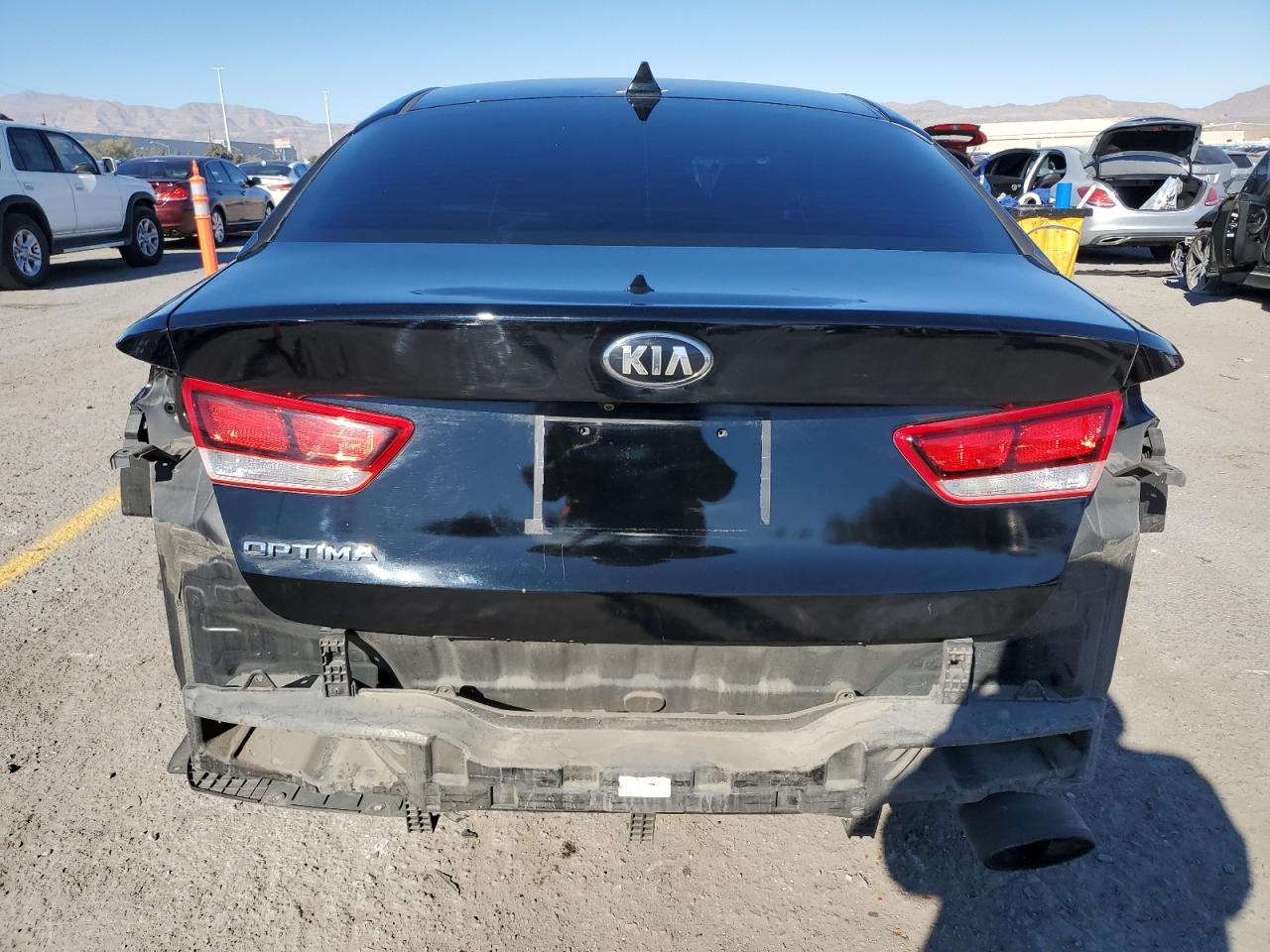2016 Kia Optima - Image 6