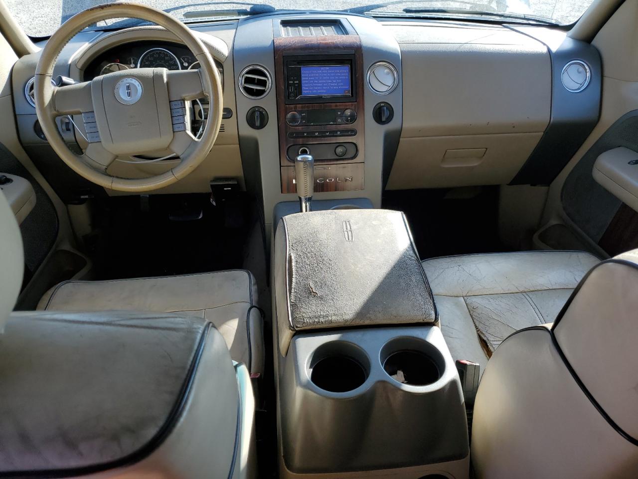 2006 Lincoln Mark LT - Image 8