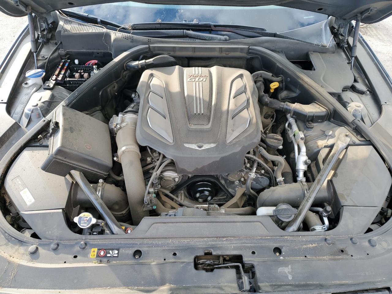 2019 Genesis G80 - Image 13