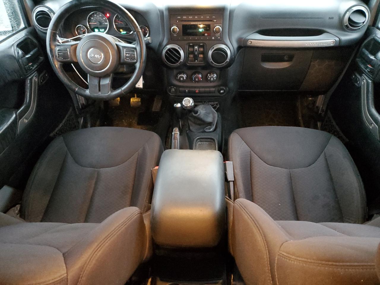 2014 Jeep Wrangler - Image 8