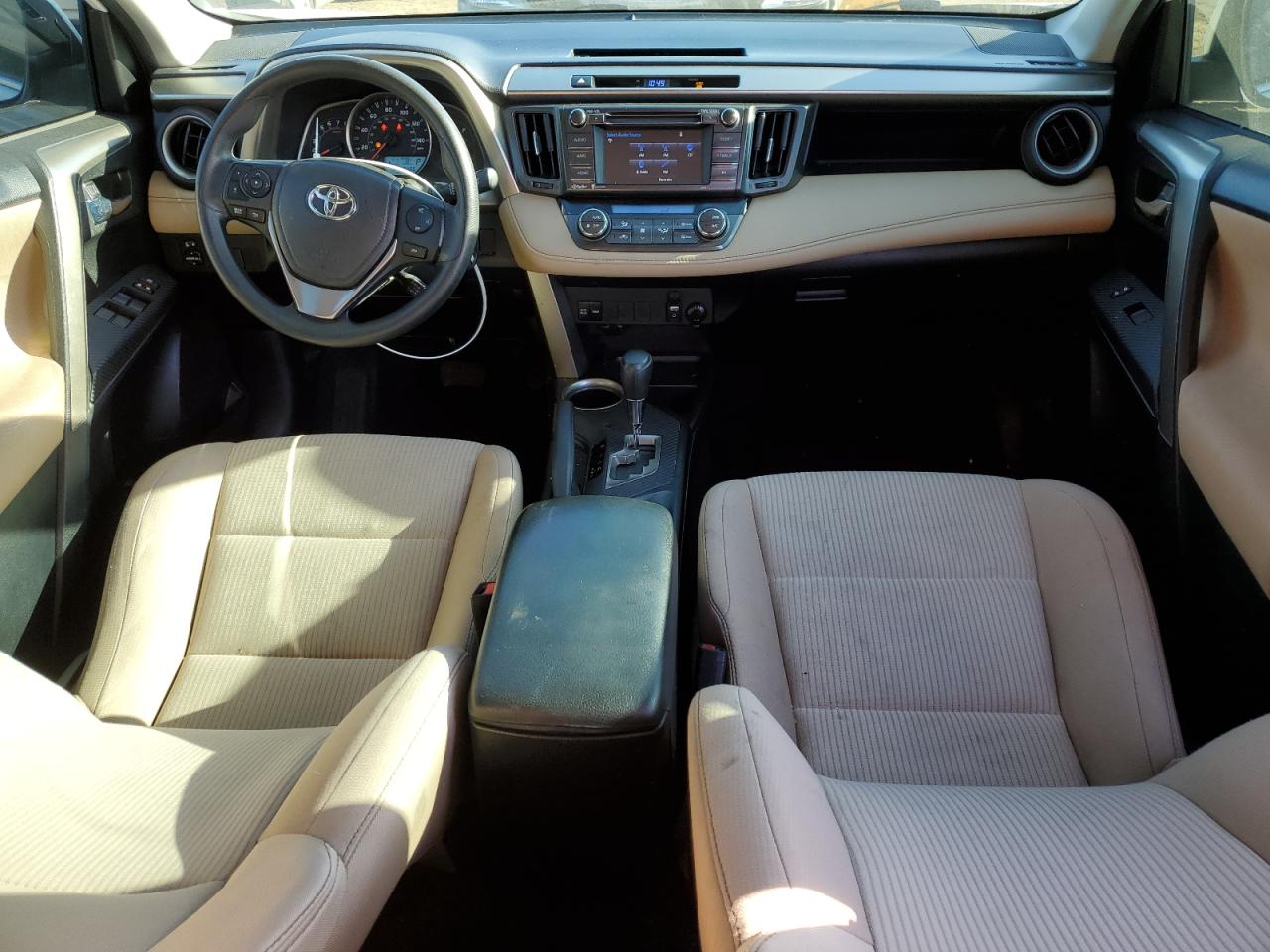 2015 Toyota RAV 4 - Image 8