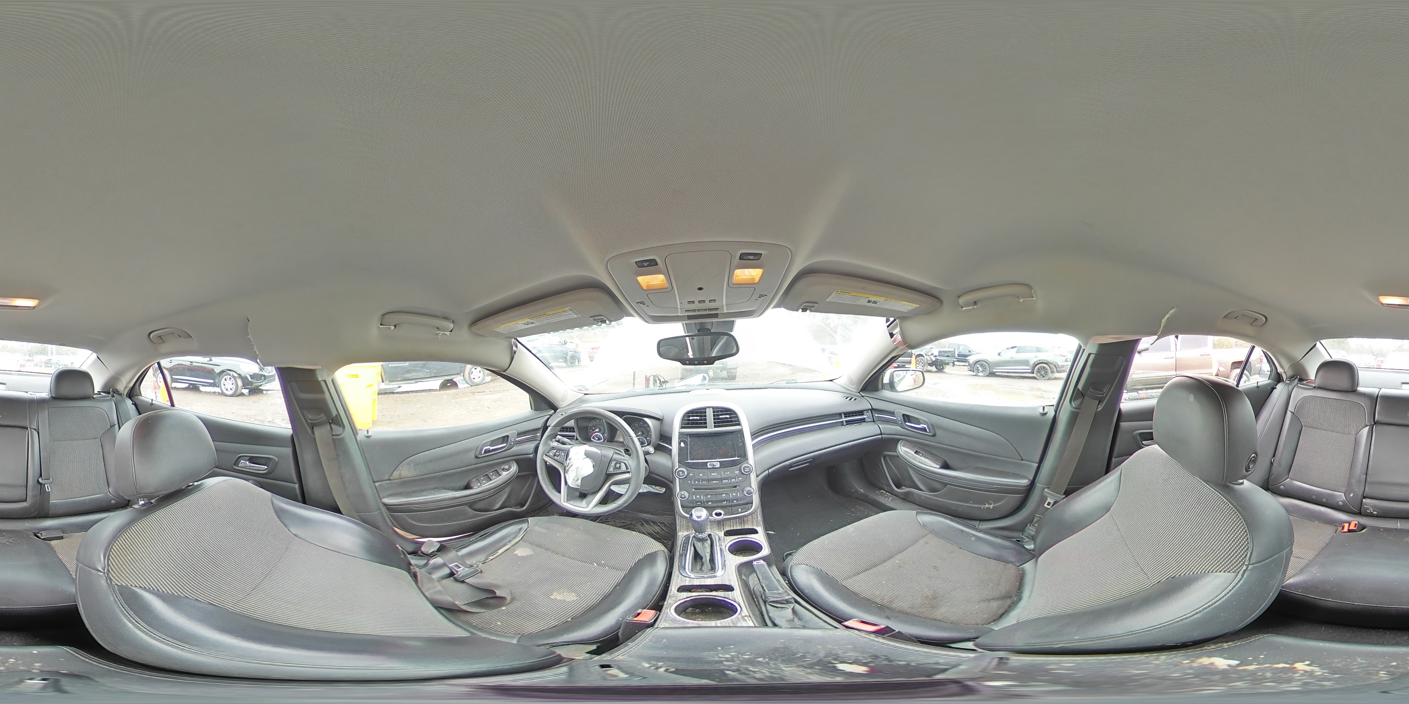 2015 Chevrolet Malibu - Image 13