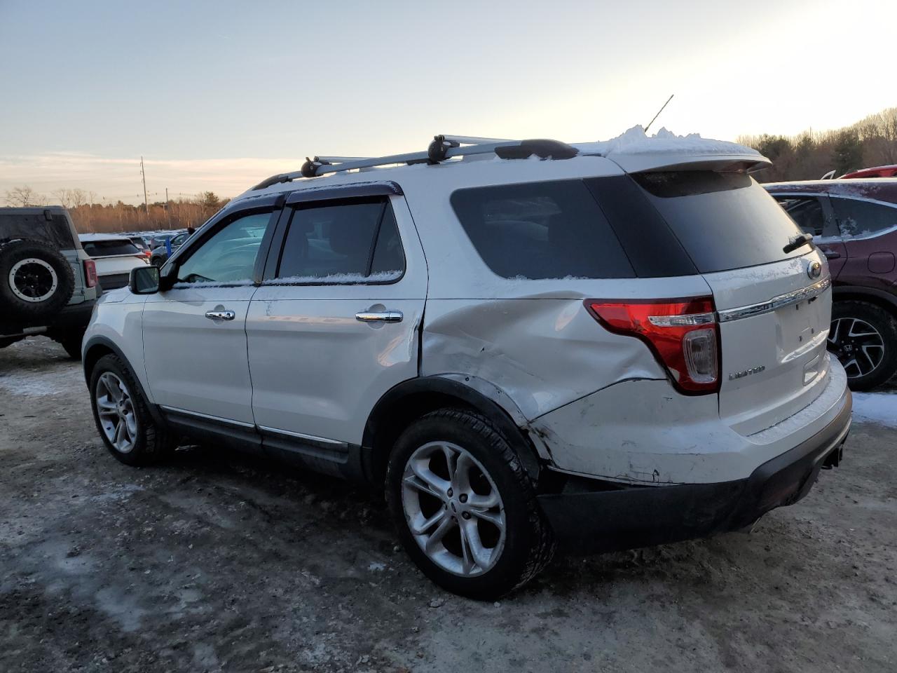 2013 Ford Explorer - Image 2