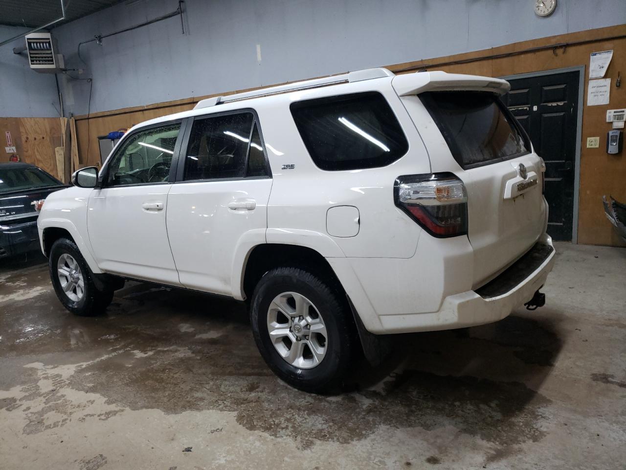 2018 Toyota 4Runner - Image 2