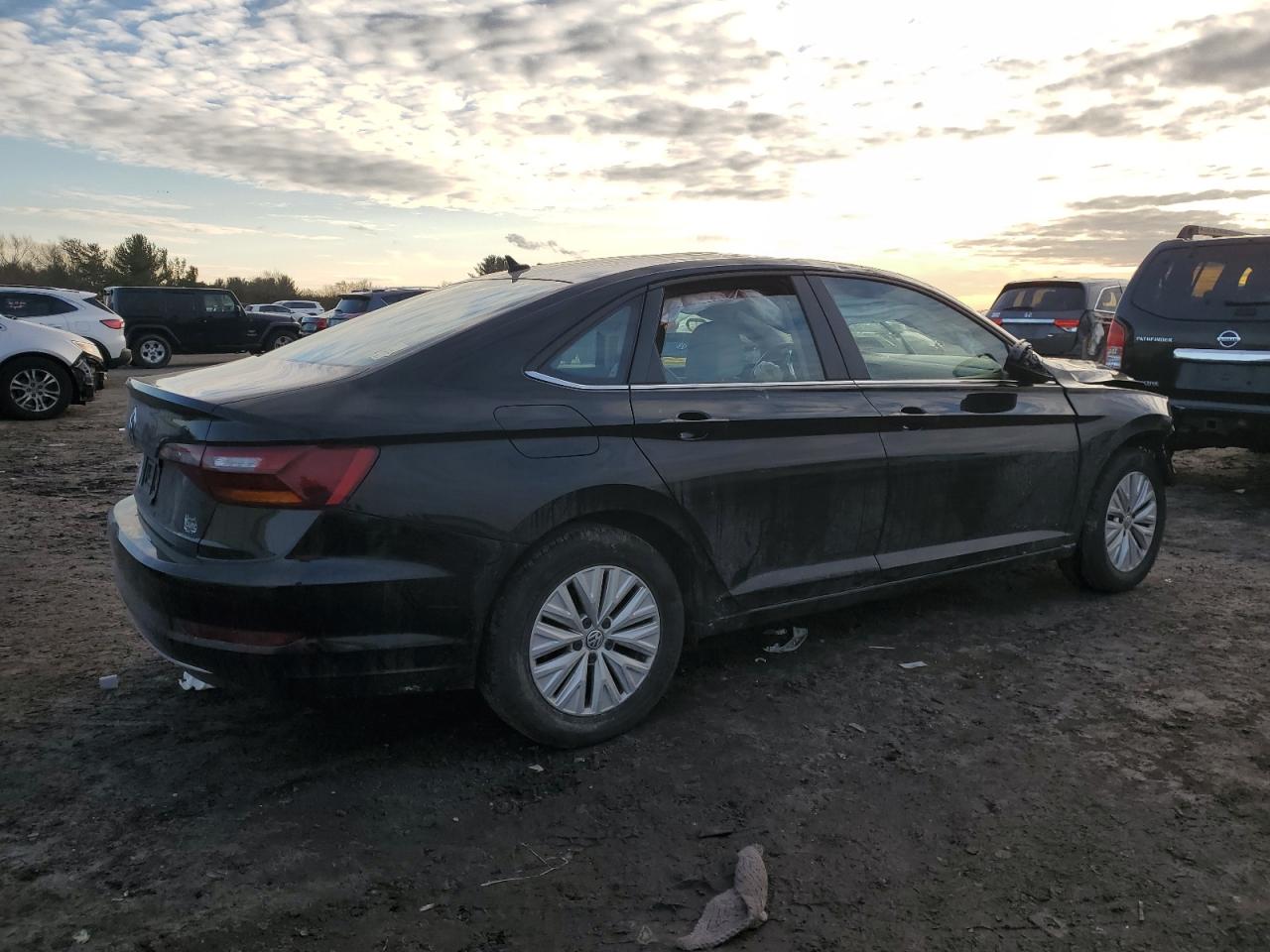 VIN 3VWC57BU3KM060889 2019 VOLKSWAGEN JETTA no.3