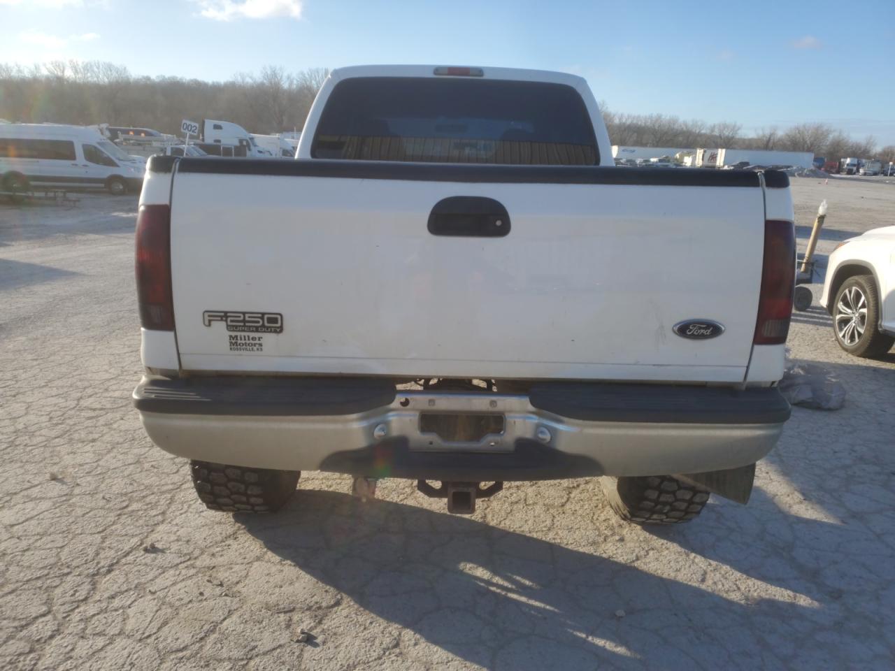 2000 Ford F250 - Image 6