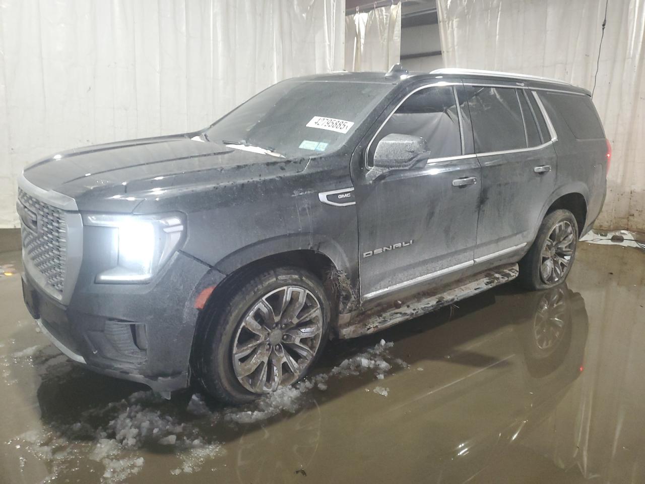 2021 GMC Yukon - Image 1