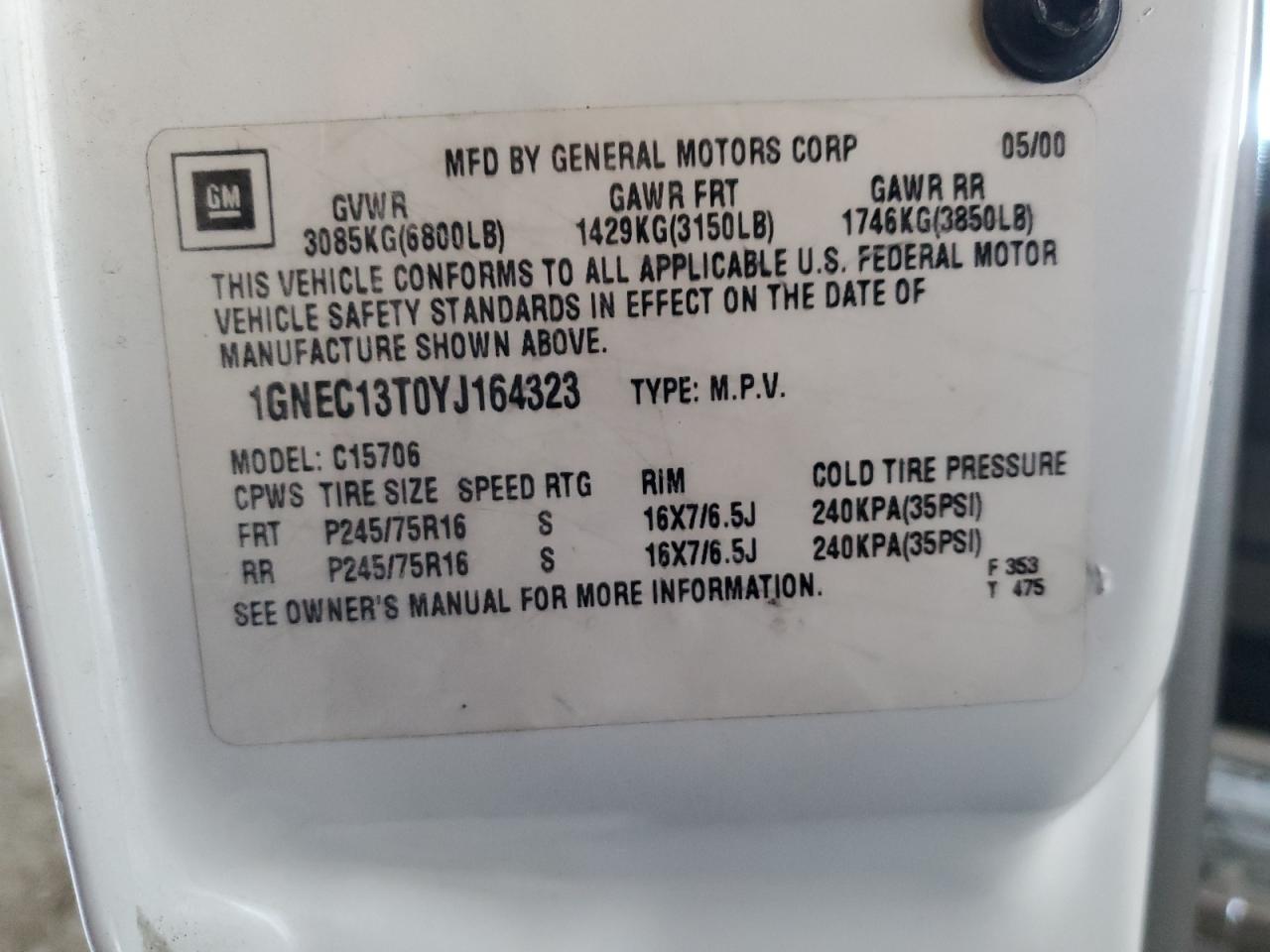 2000 Chevrolet Tahoe - Image 13