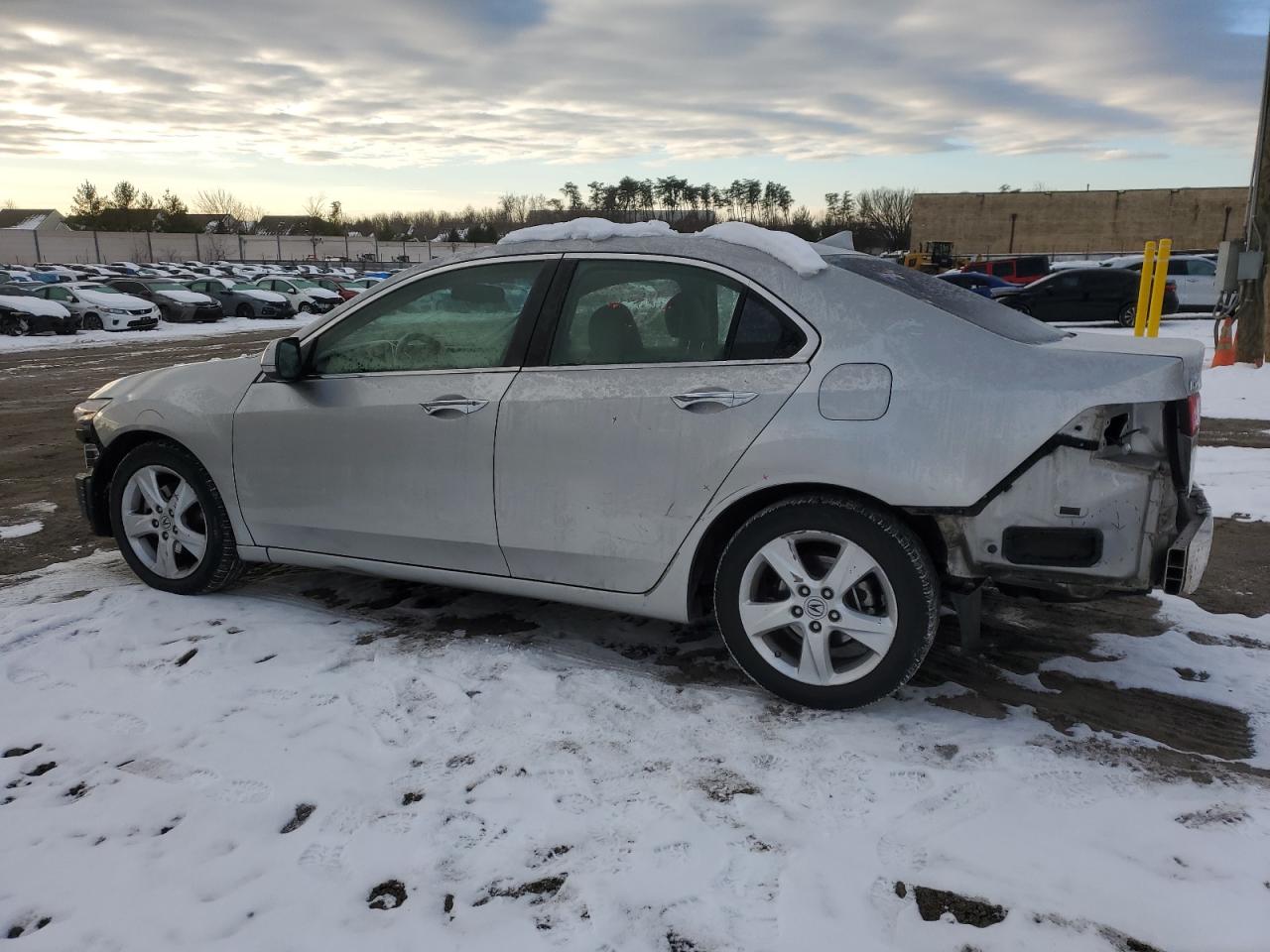 2010 Acura TSX - Image 2