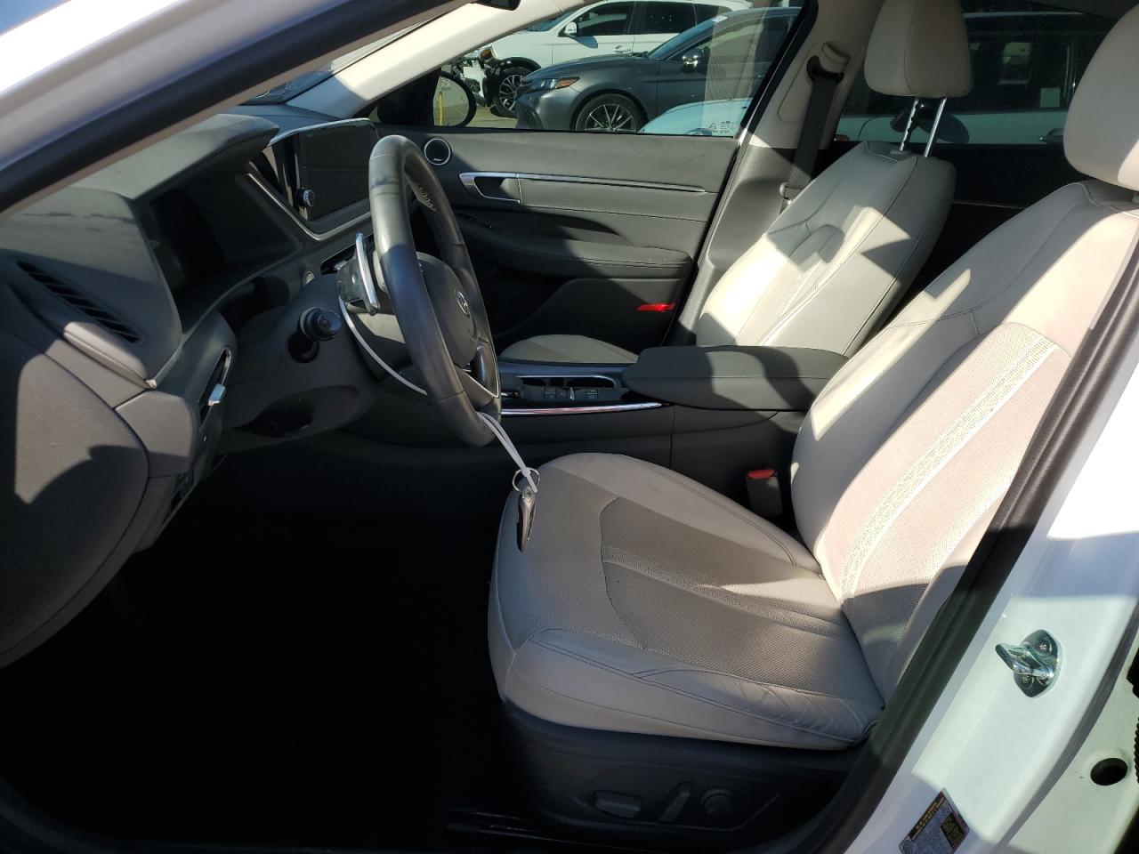 2021 Hyundai Sonata - Image 7
