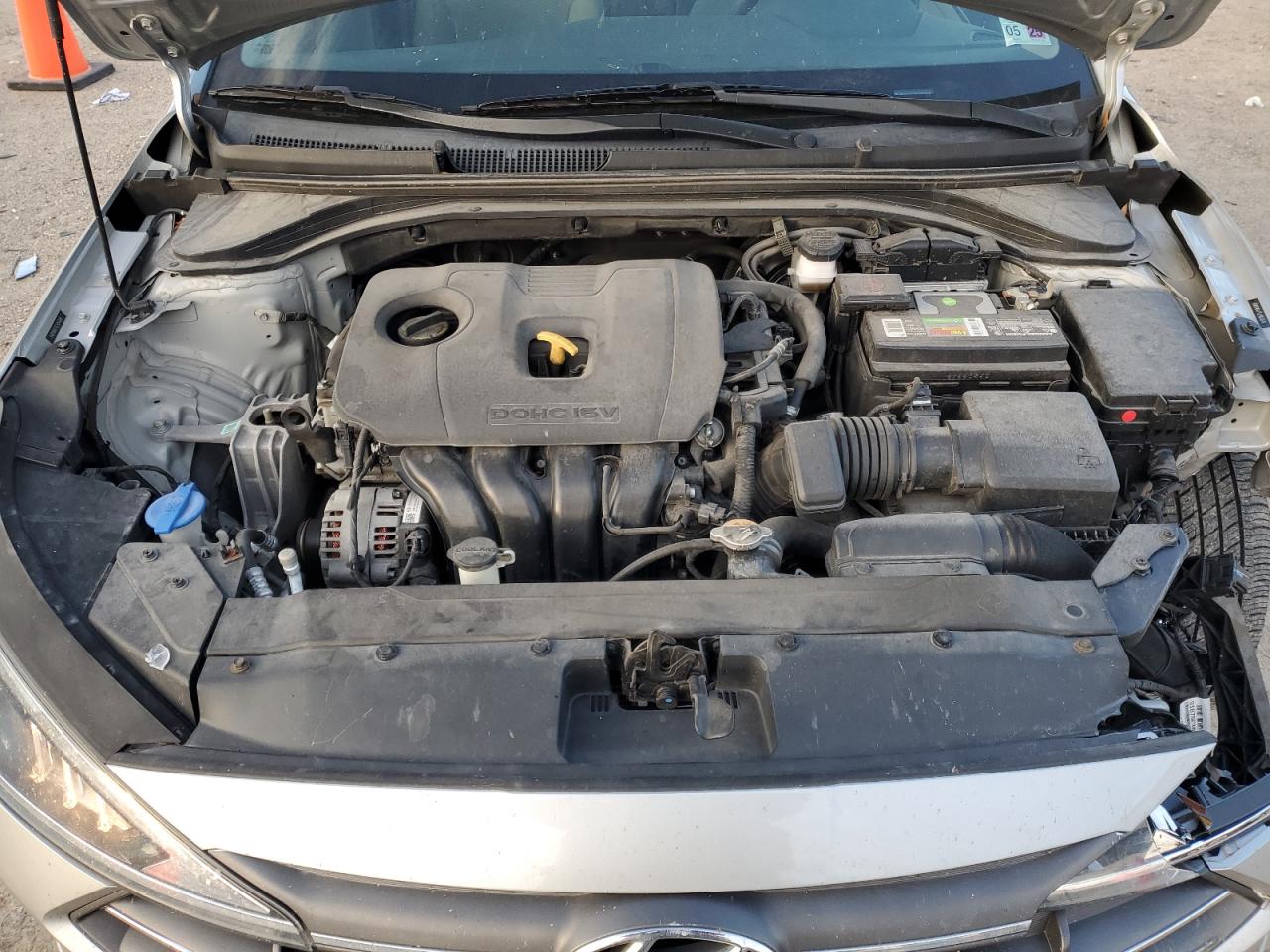 2020 Hyundai Elantra - Image 11