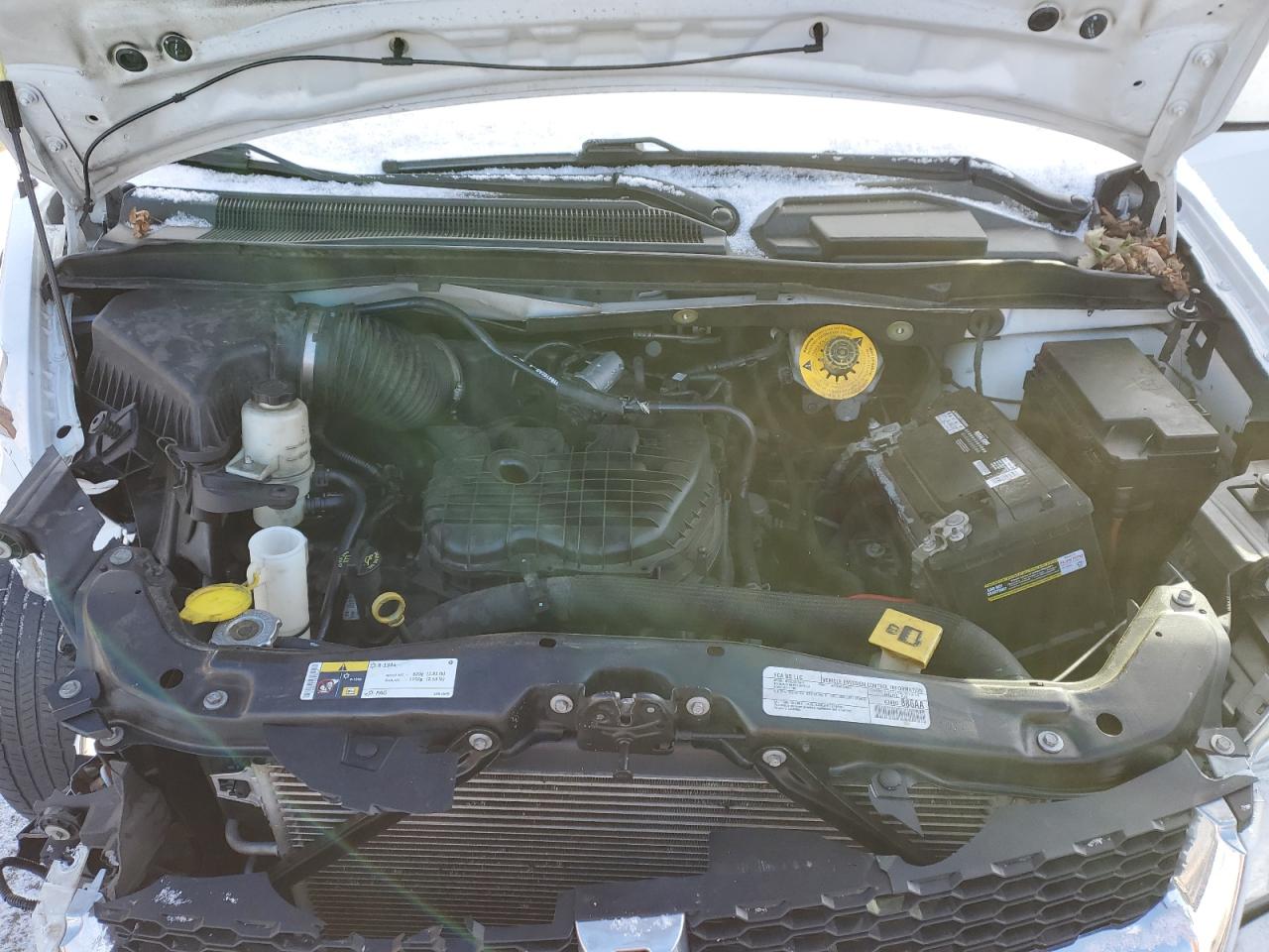 2017 Dodge Caravan - Image 12