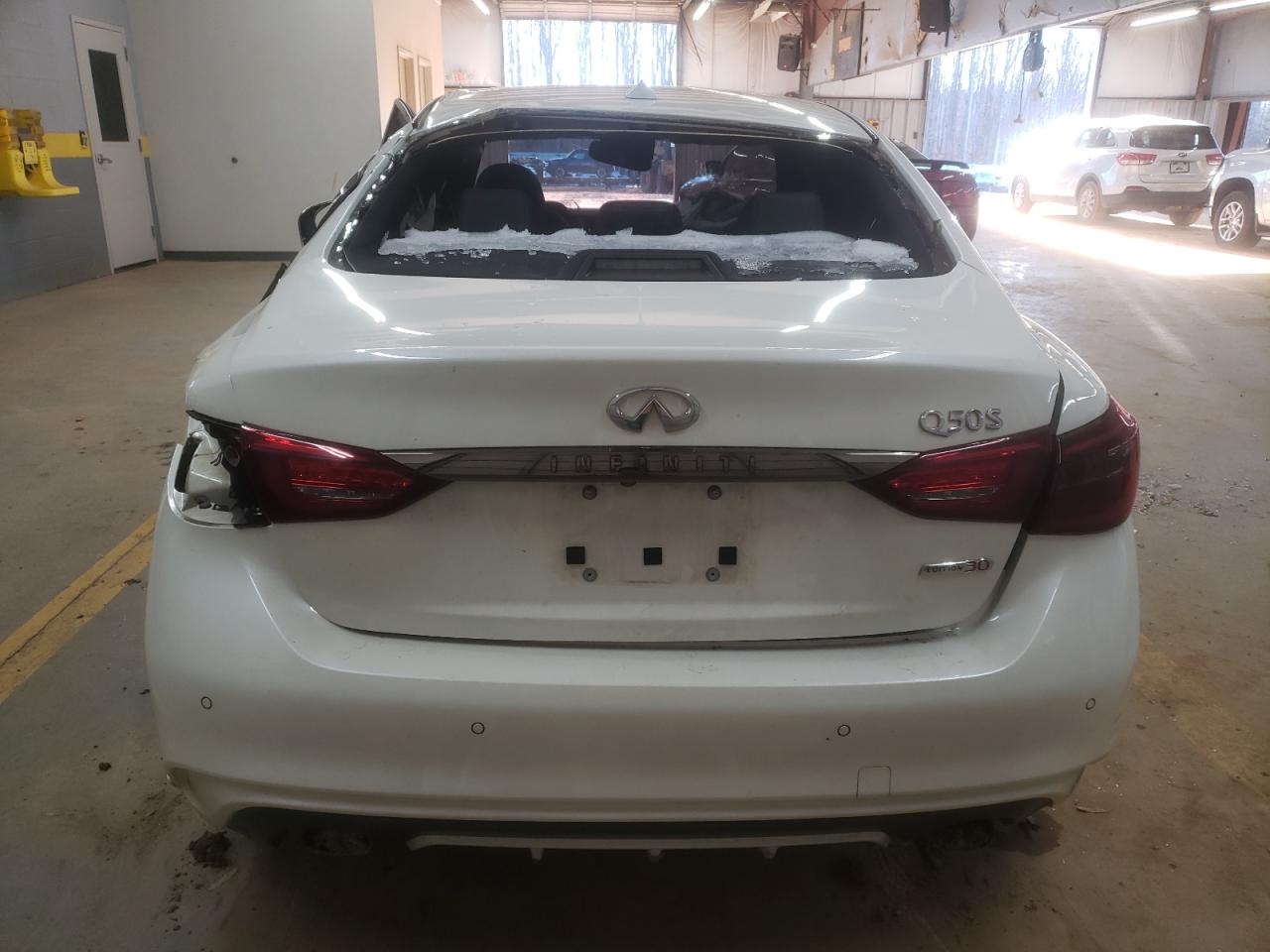 2020 Infiniti Q50 - Image 6