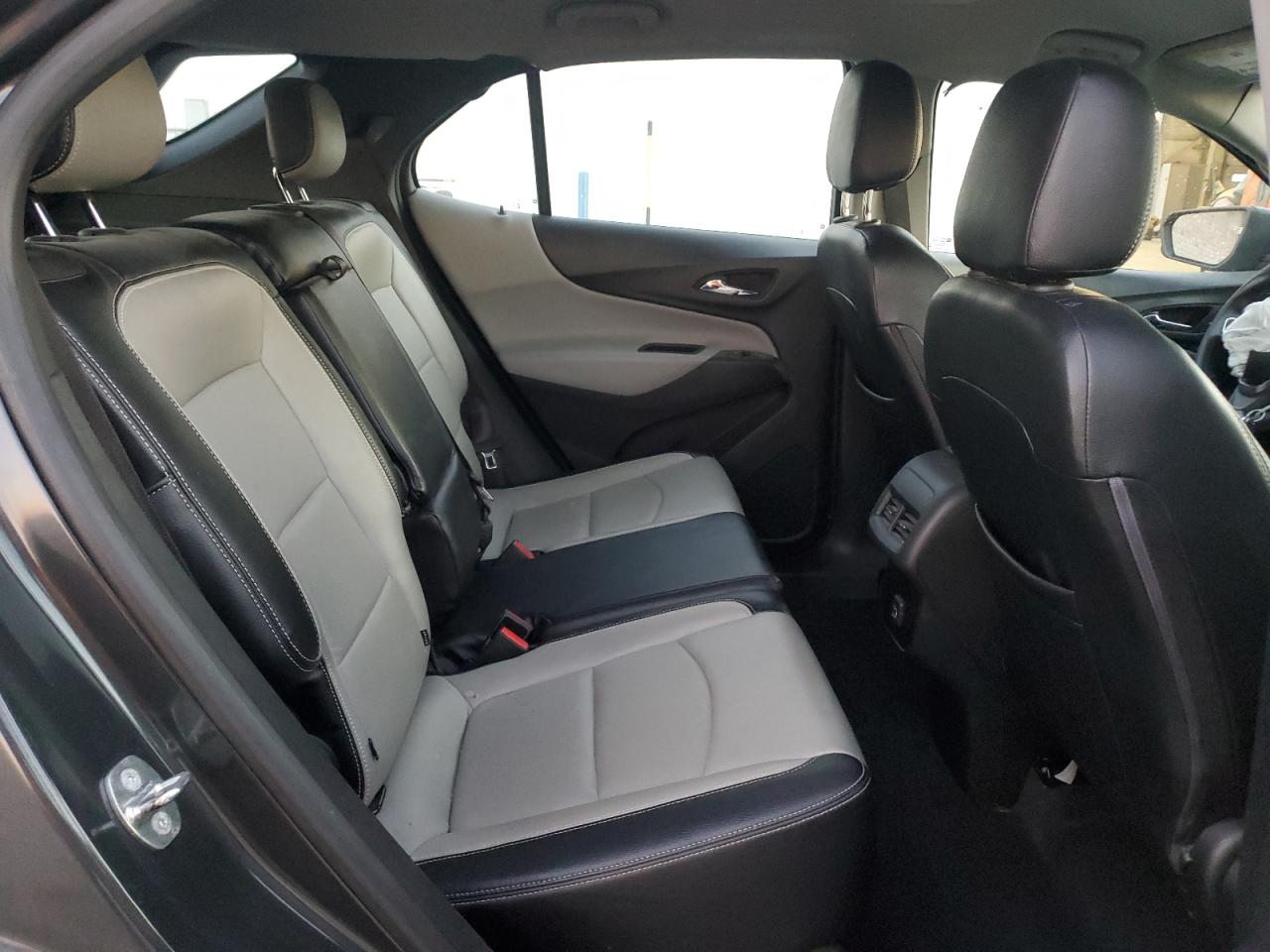 2019 Chevrolet Equinox - Image 11