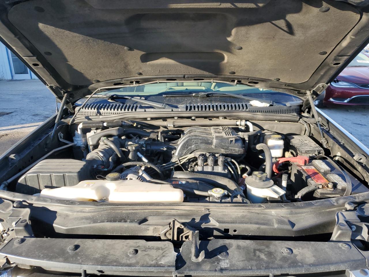 2008 Ford Explorer - Image 12