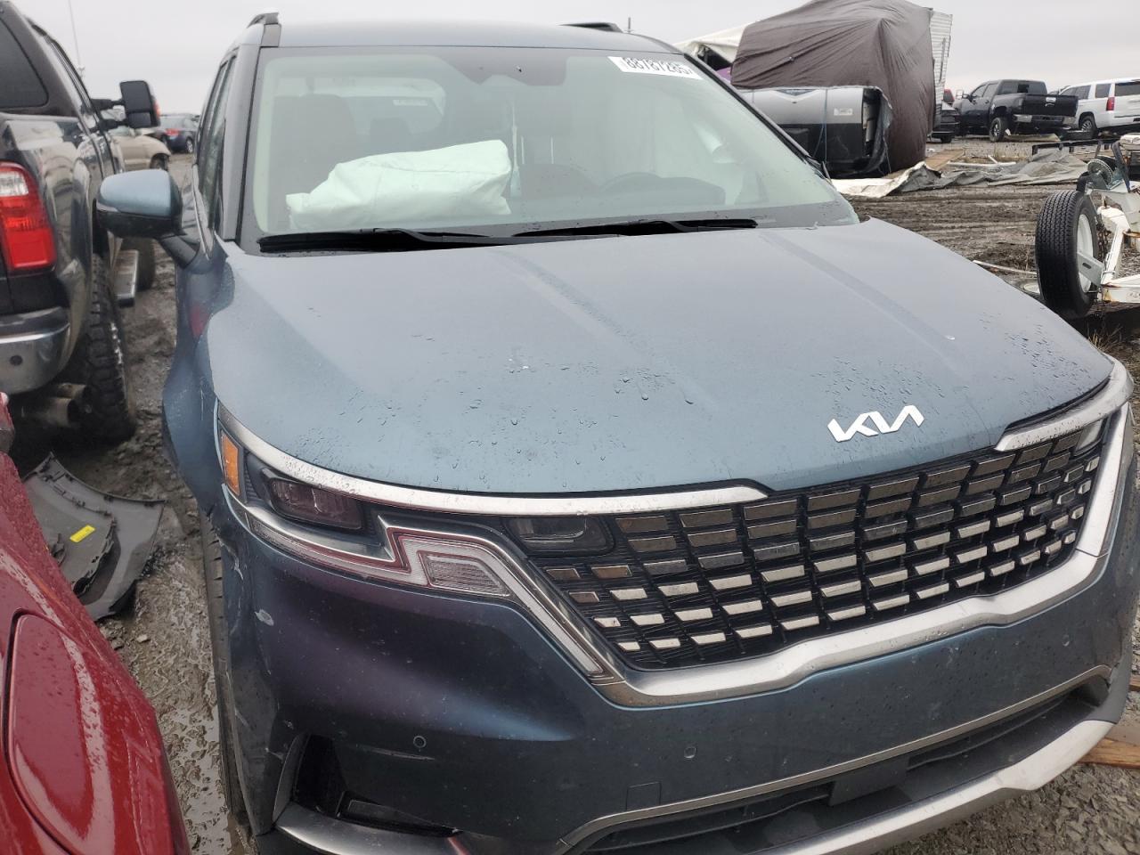 2023 Kia Carnival - Image 4