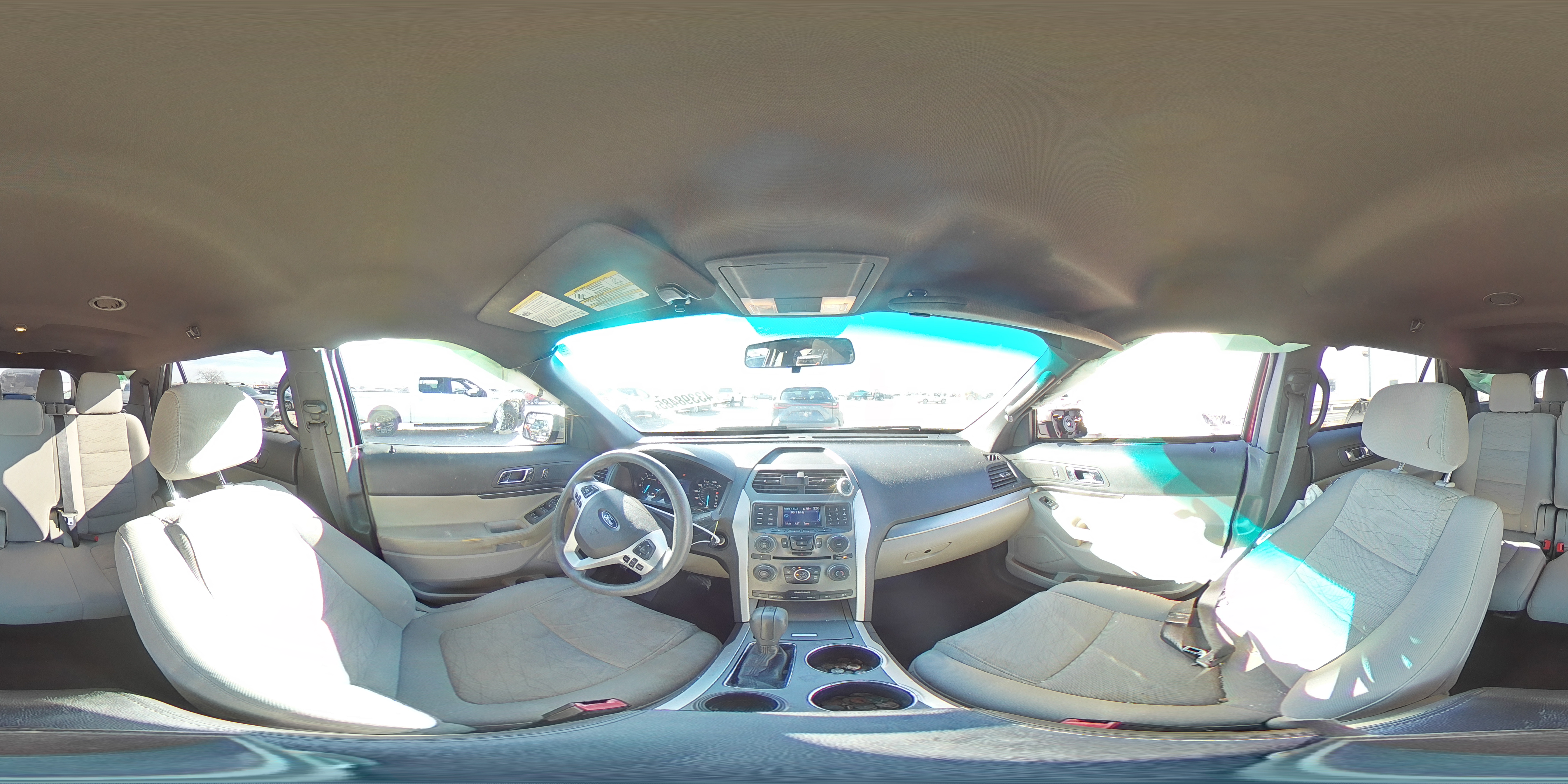 2013 Ford Explorer - Image 13