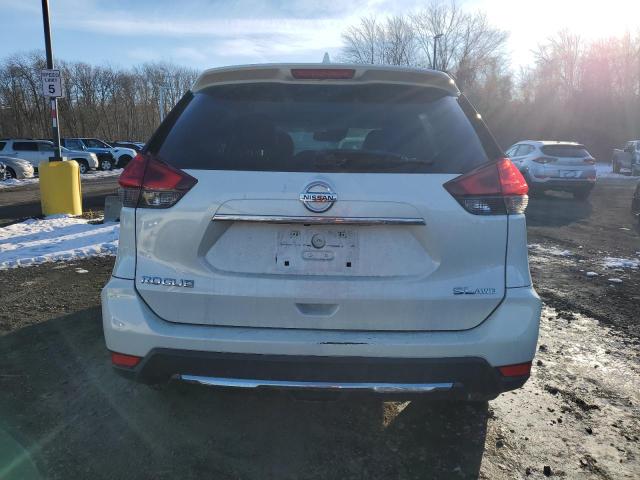  NISSAN ROGUE 2017 Biały