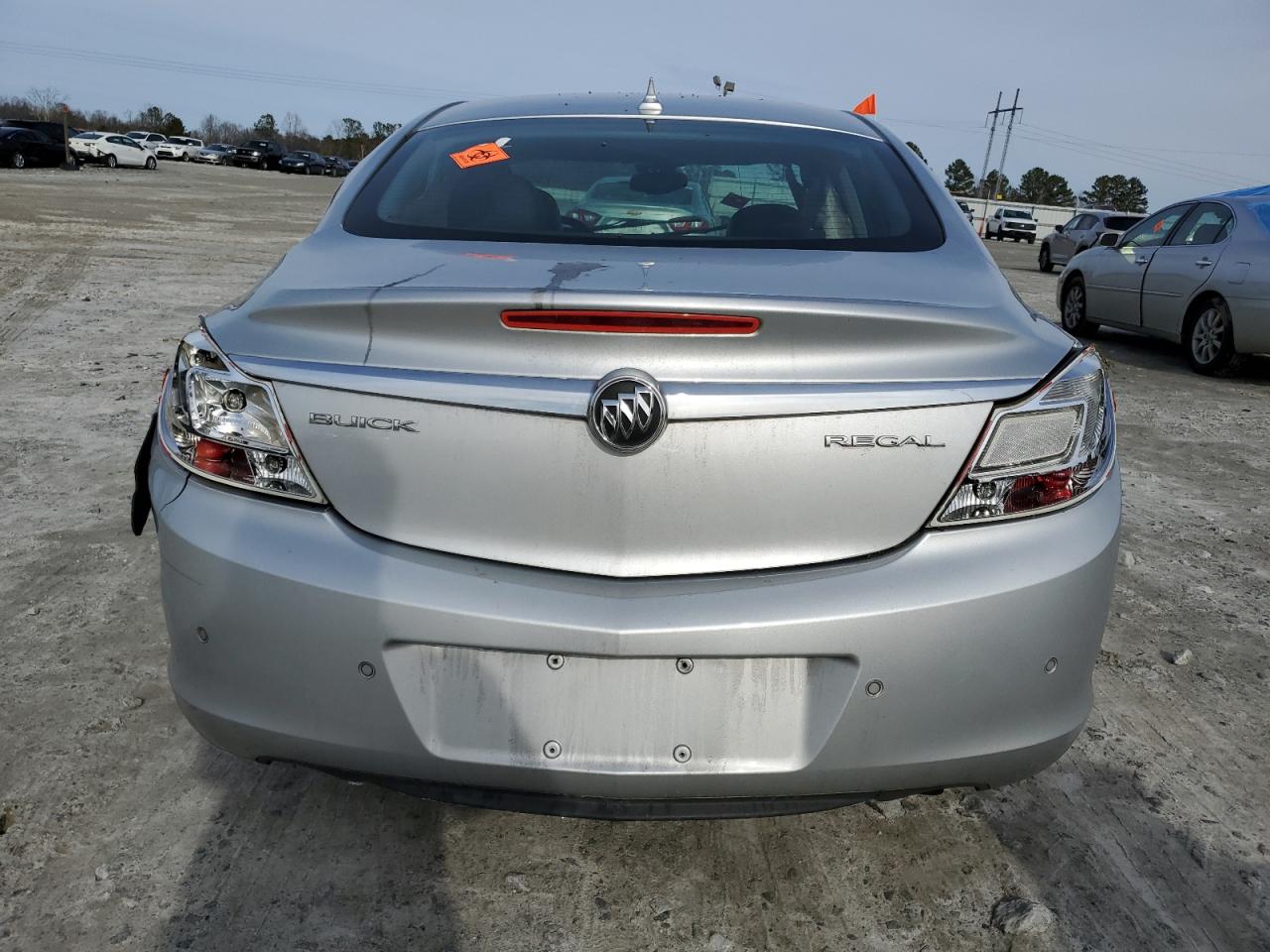2012 Buick Regal - Image 6