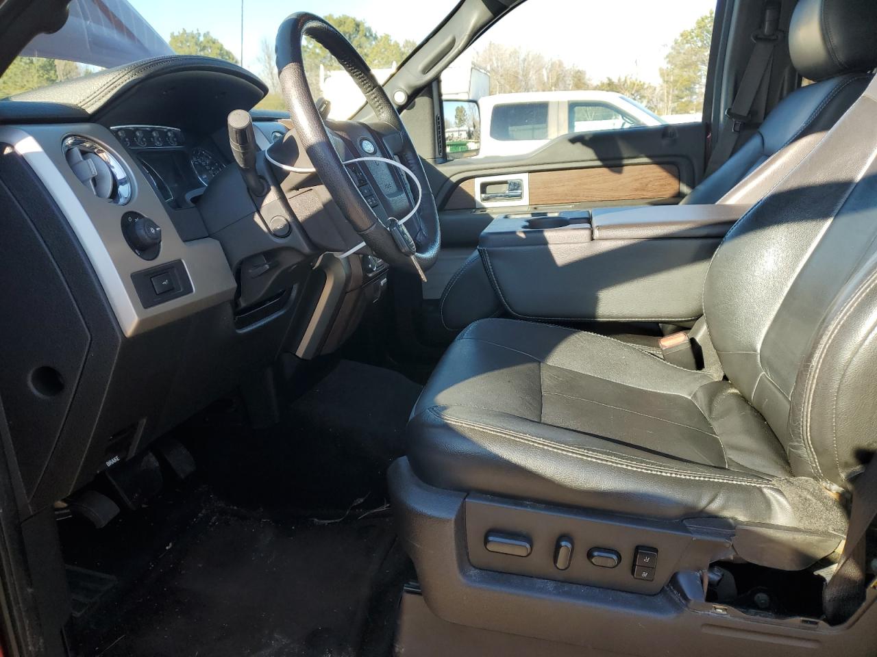 2014 Ford F-150 - Image 7