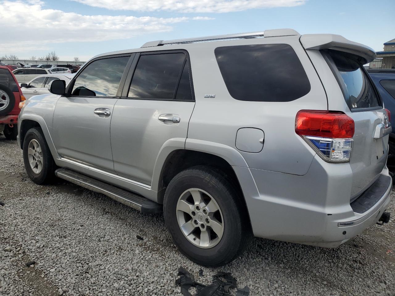 2011 Toyota 4Runner - Image 2