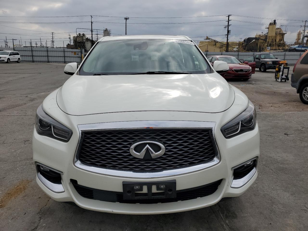 2020 Infiniti QX60 - Image 5