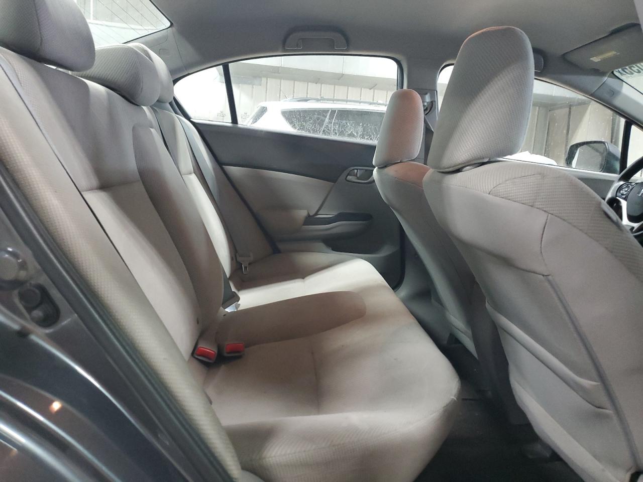 2012 Honda Civic - Image 10