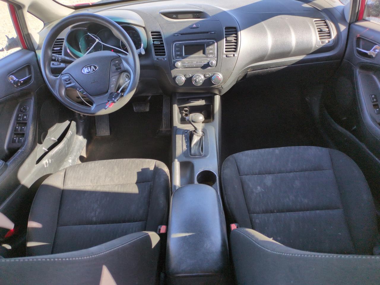 2016 Kia Forte - Image 8