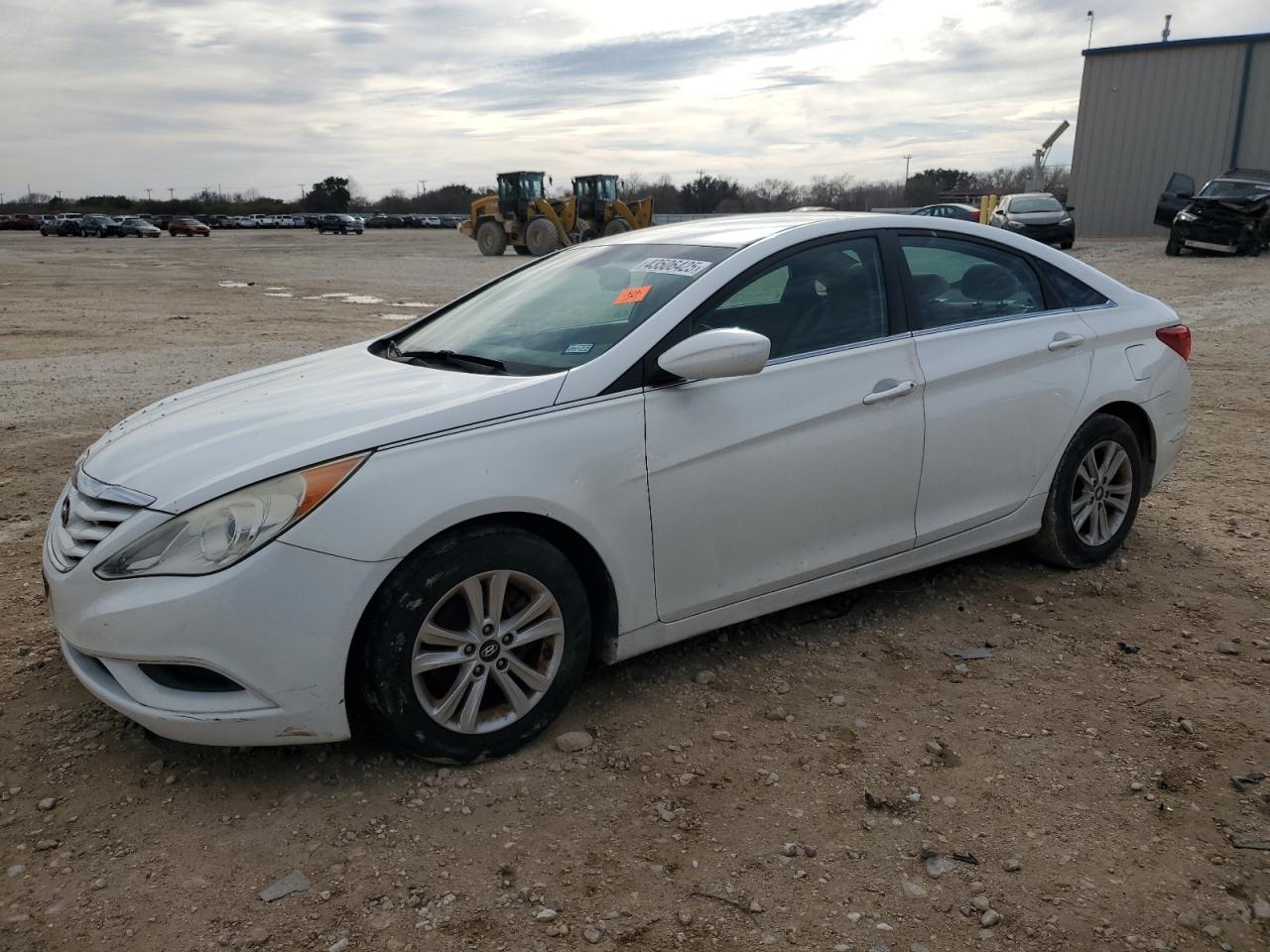 2013 Hyundai Sonata - Image 1