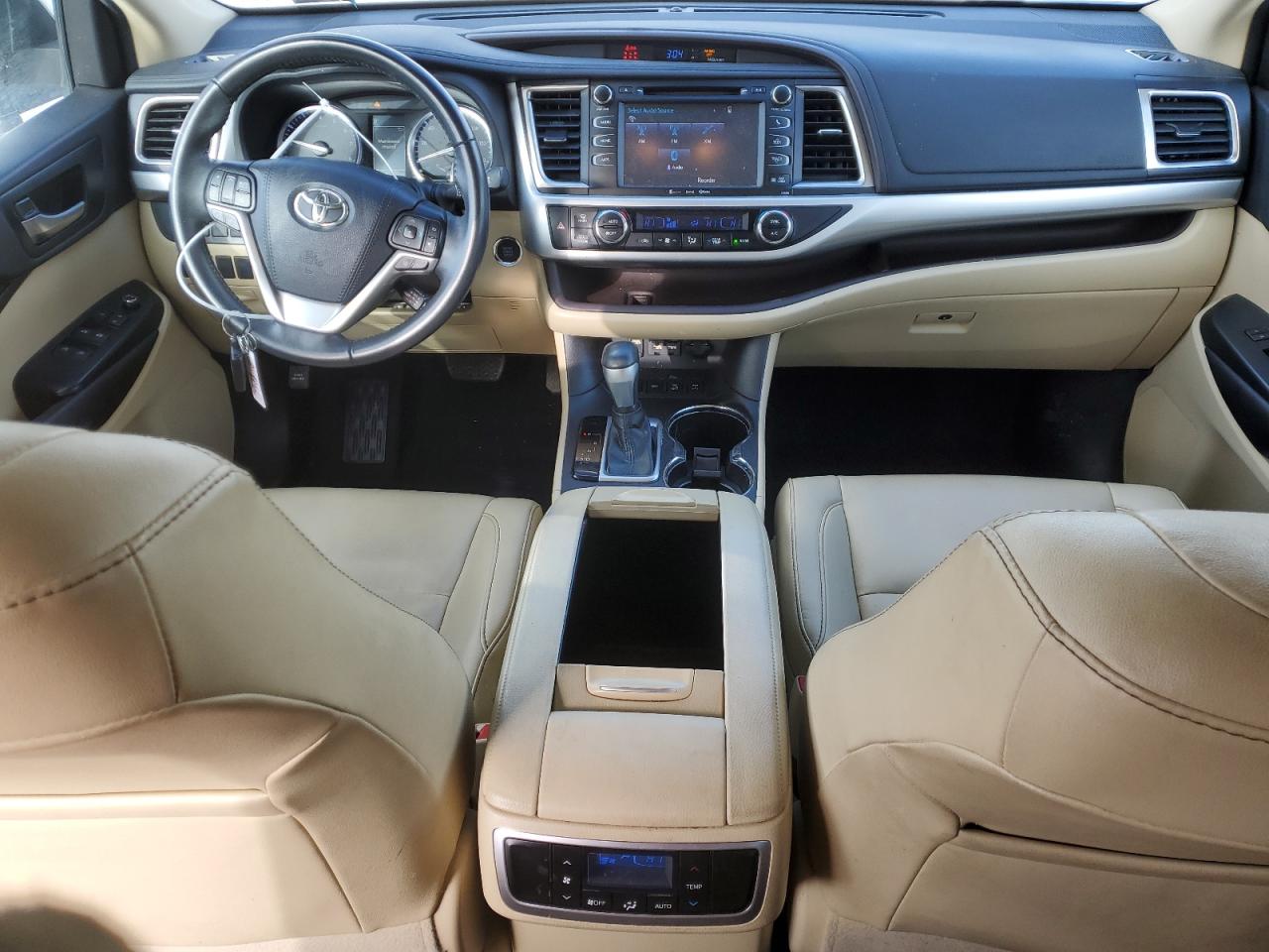 2019 Toyota Highlander - Image 8